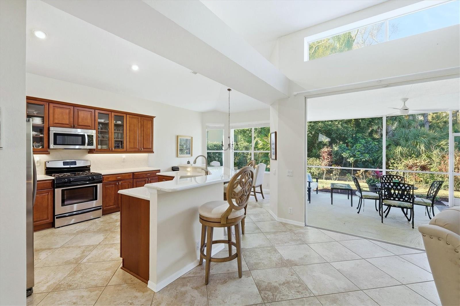 Image 12 of 52 For 6411 Berkshire Place