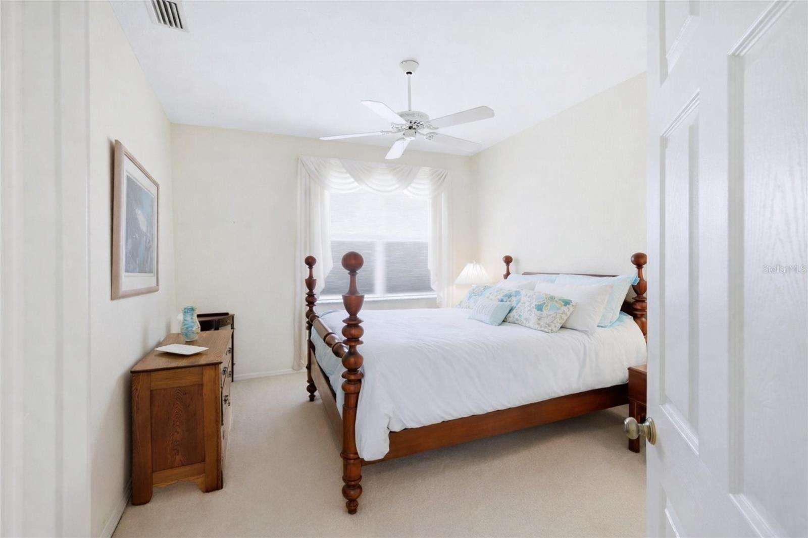 Image 22 of 52 For 6411 Berkshire Place