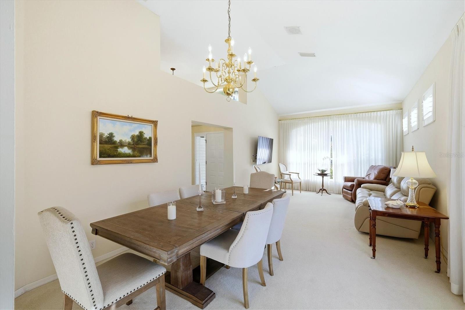 Image 8 of 52 For 6411 Berkshire Place