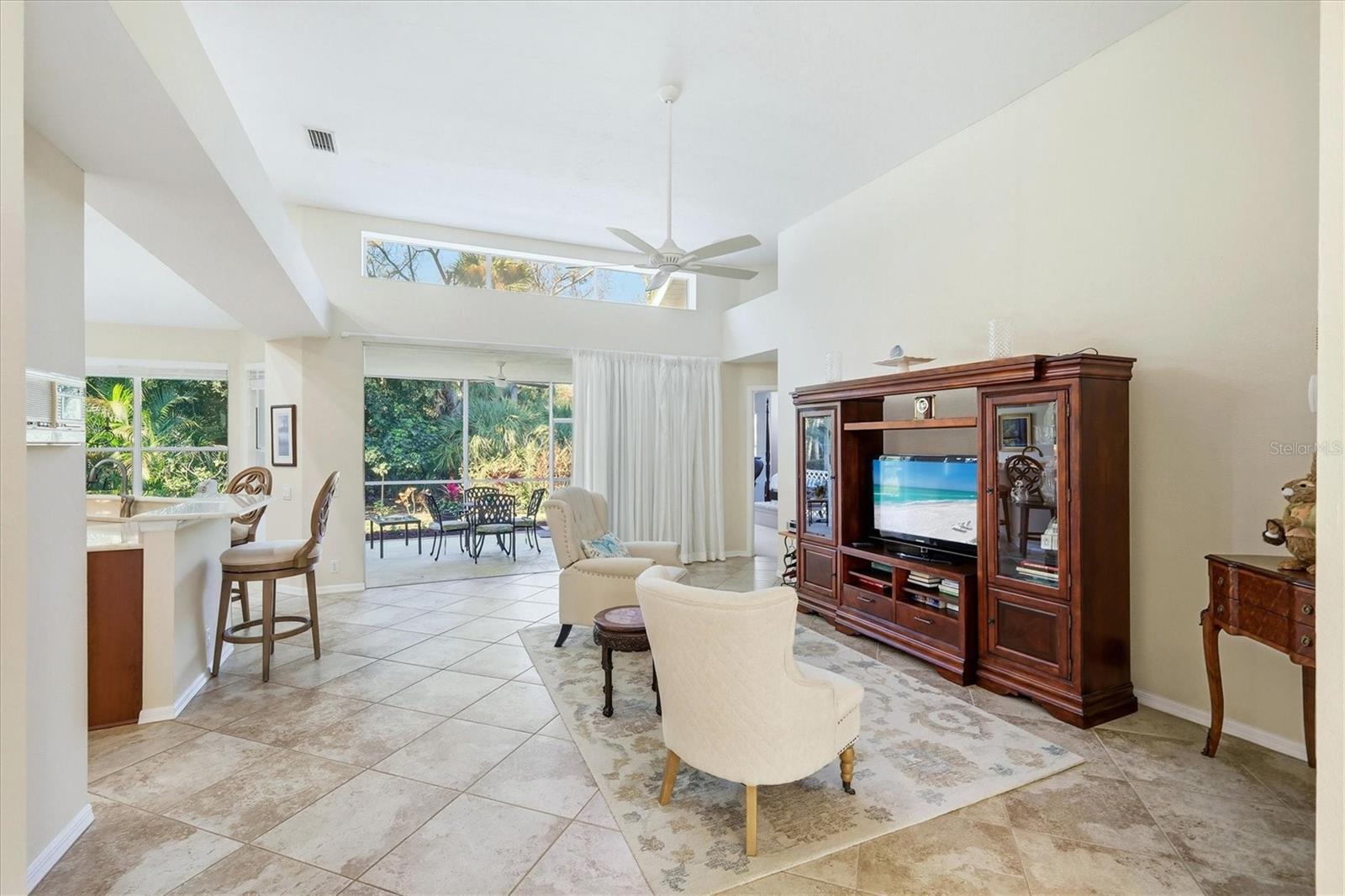 Image 9 of 52 For 6411 Berkshire Place