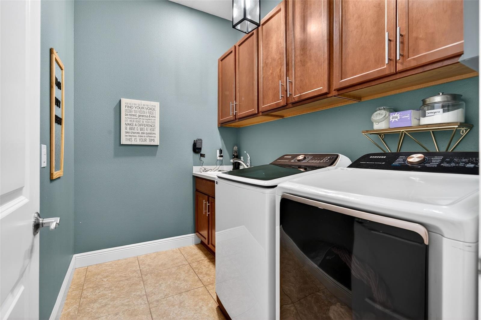 Image 60 of 100 For 4410 Baltry Court