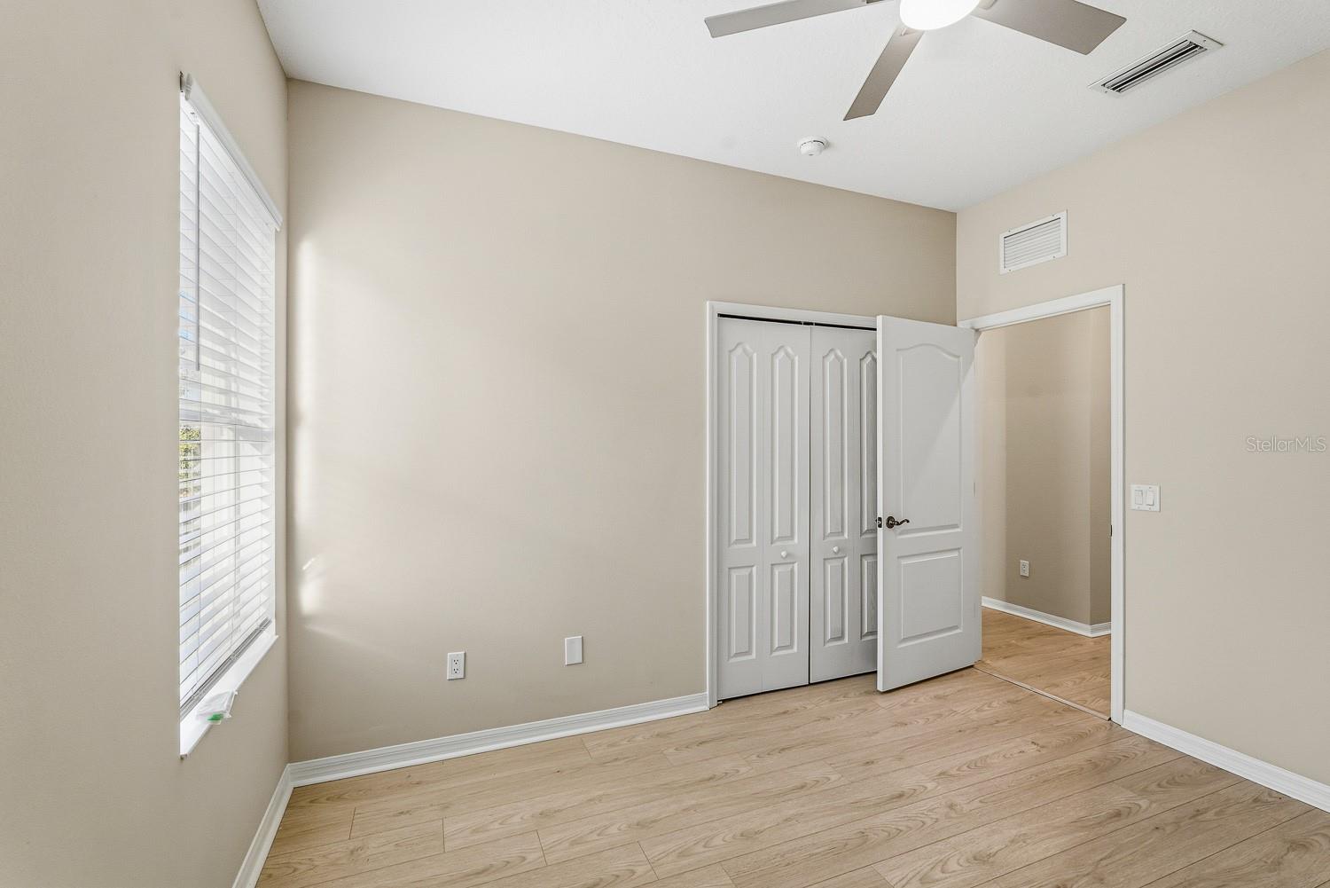 Image 15 of 22 For 1635 White Breeze Cove