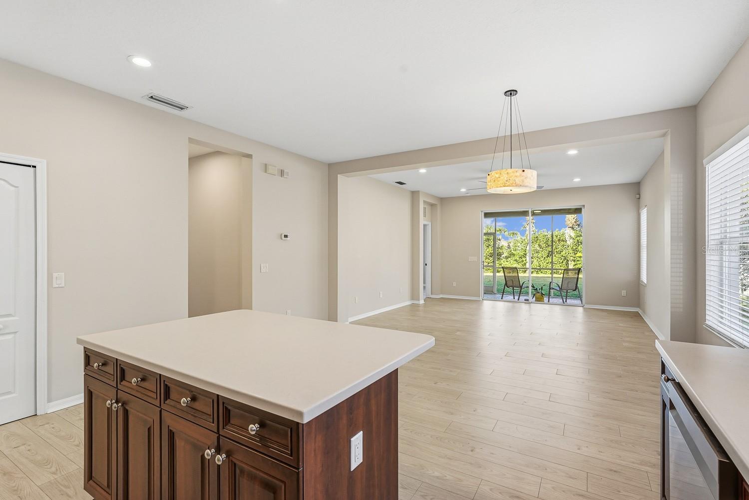 Image 8 of 22 For 1635 White Breeze Cove