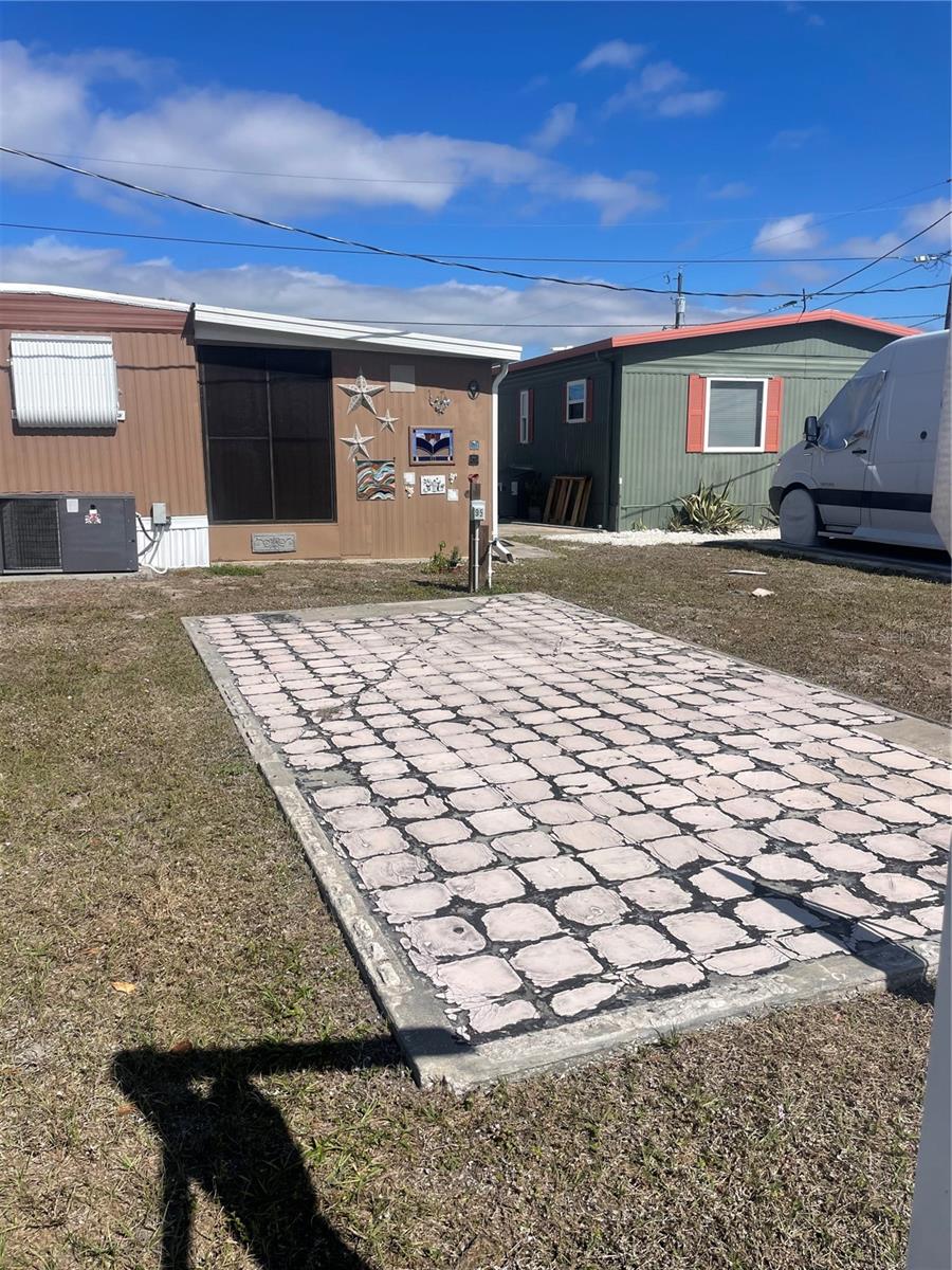 Image 2 of 13 For 95 Michigan Street