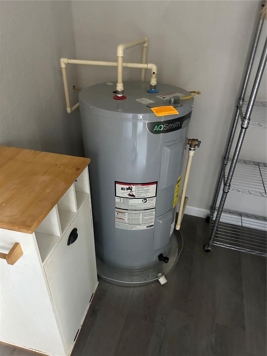 Image 6 of 13 For 2435 Junglecamp Road