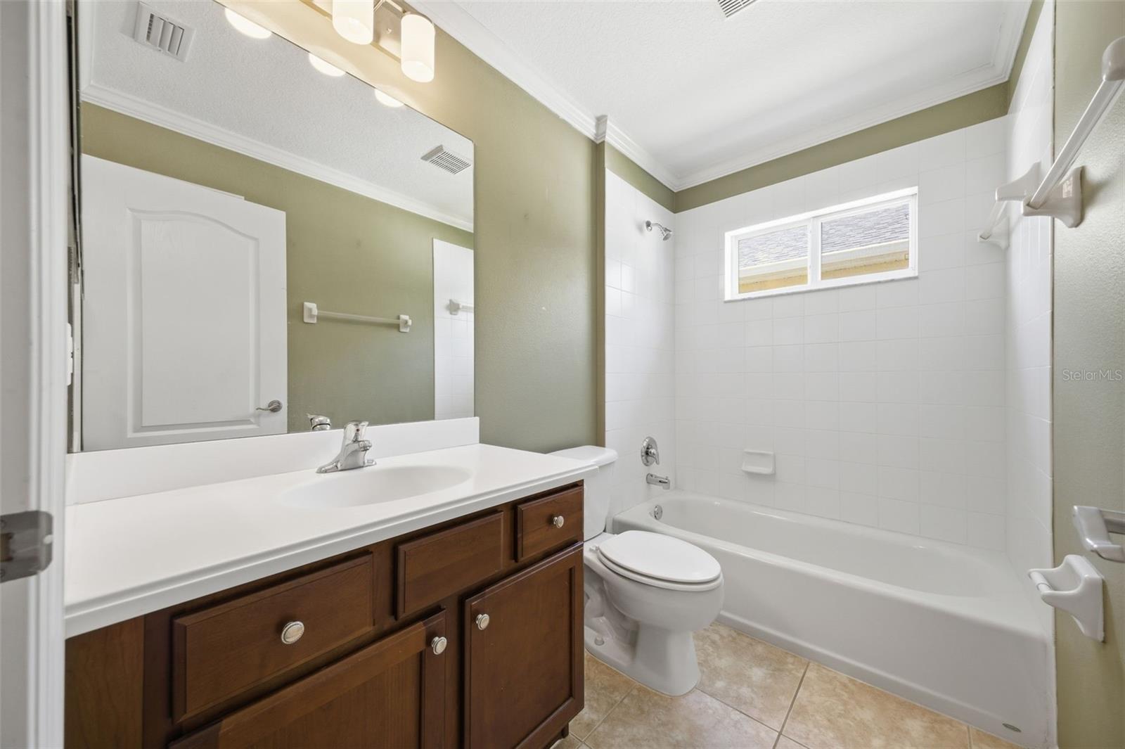 Image 20 of 34 For 6307 French Creek Court