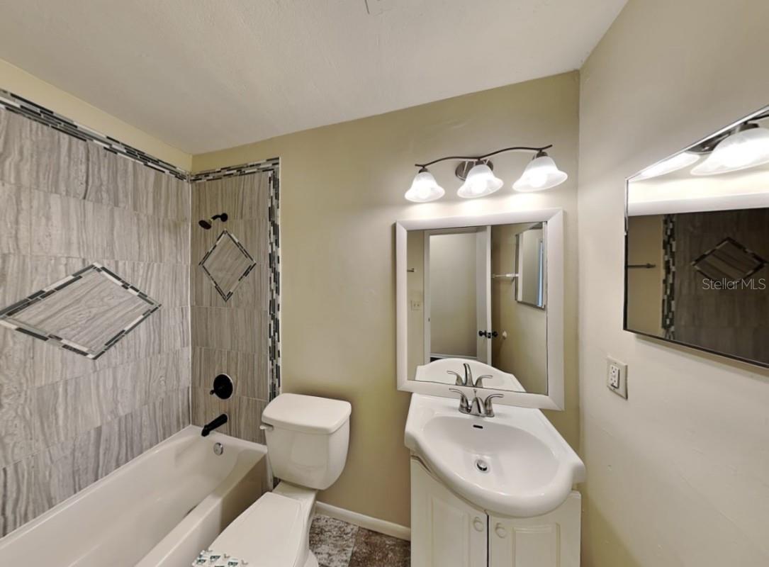 Image 5 of 8 For 3702 Pickwick Drive