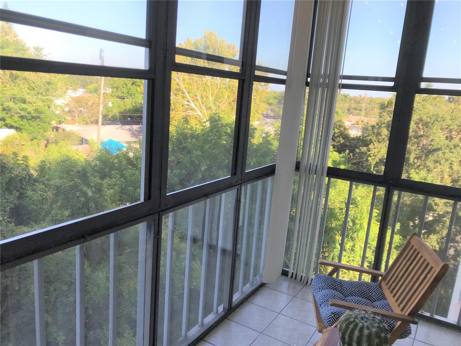 Image 4 of 29 For 4210 Ironwood Circle 408j