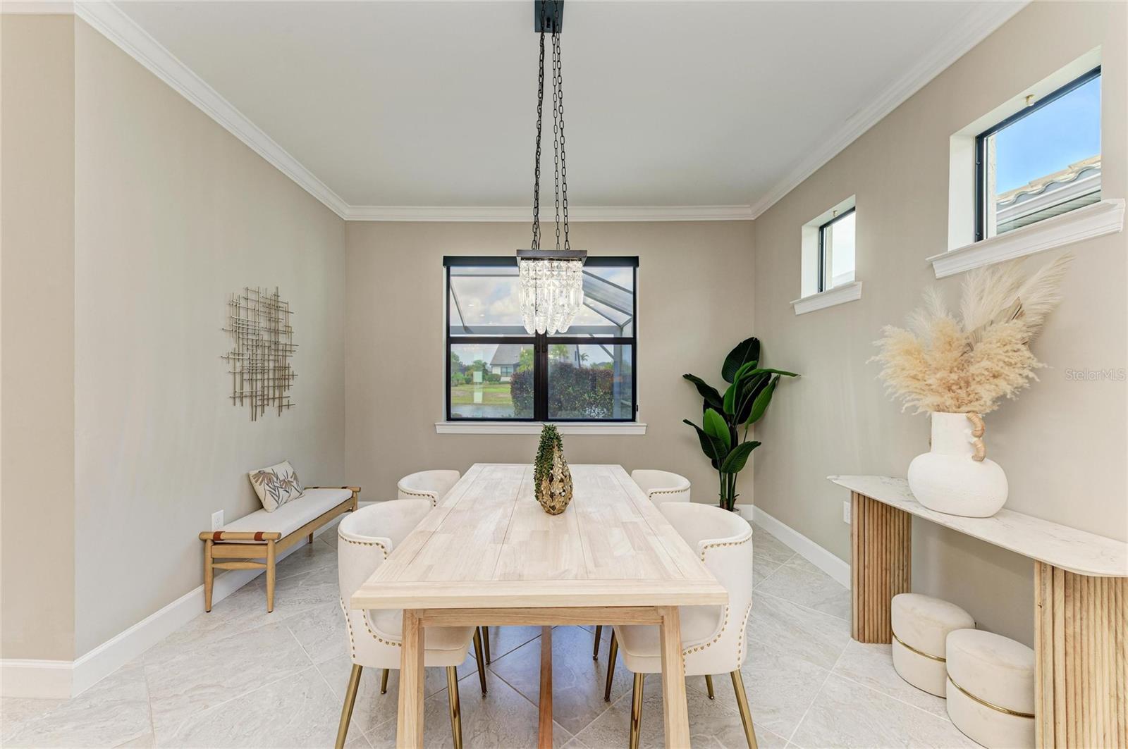 Image 22 of 75 For 7110 Gradford Court