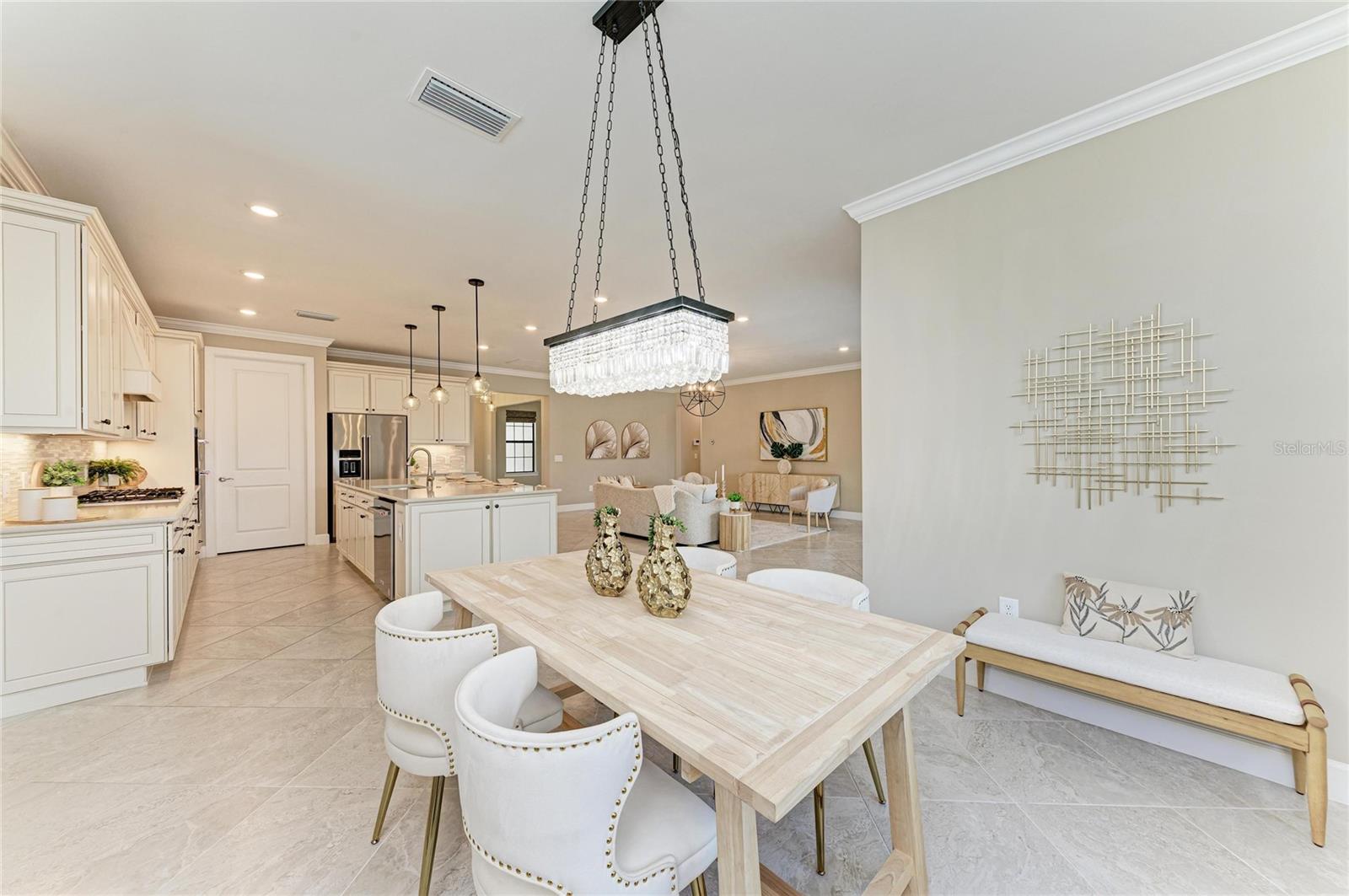 Image 23 of 75 For 7110 Gradford Court