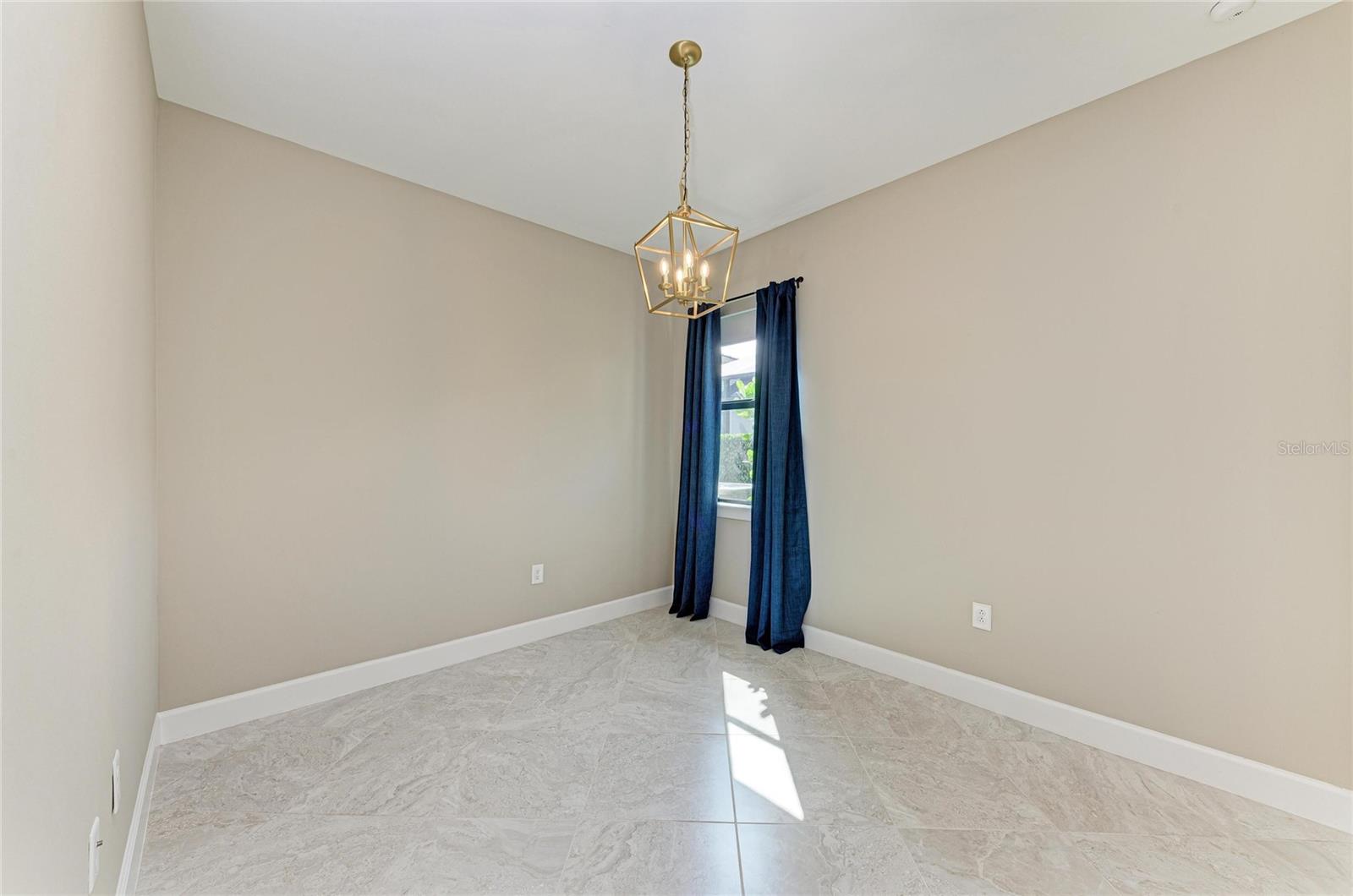 Image 30 of 75 For 7110 Gradford Court