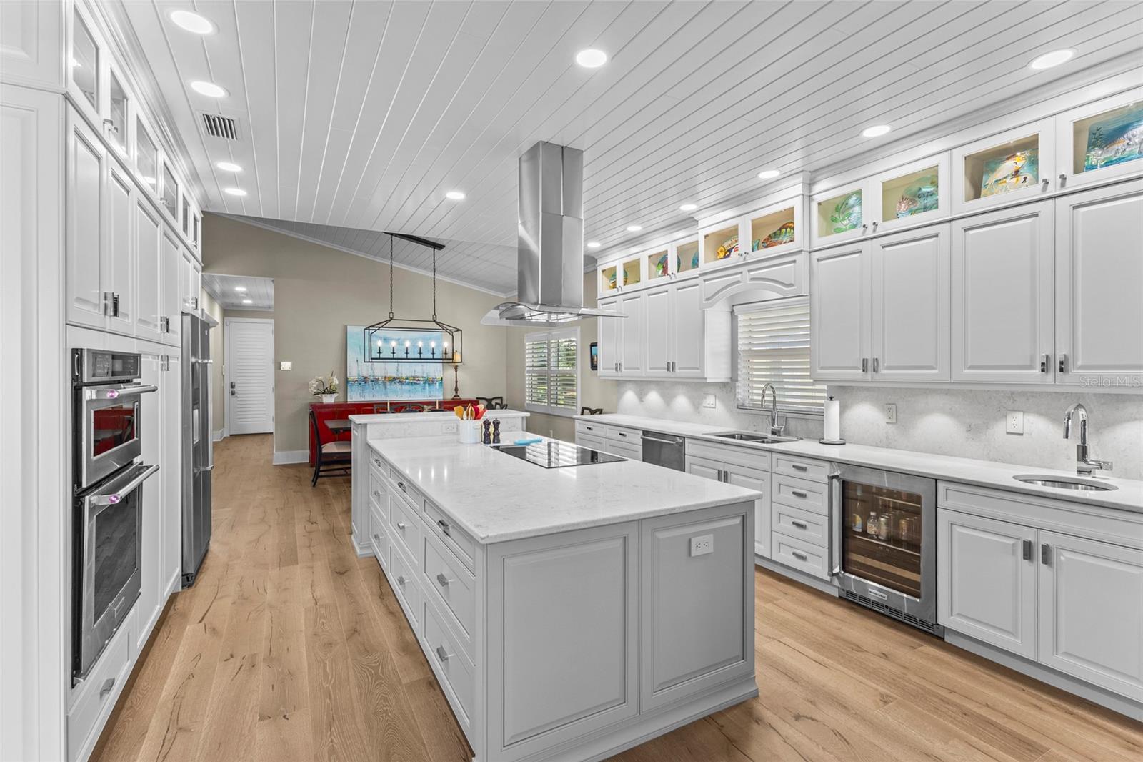 Listing photo id 18 for 7715 Calle Facil