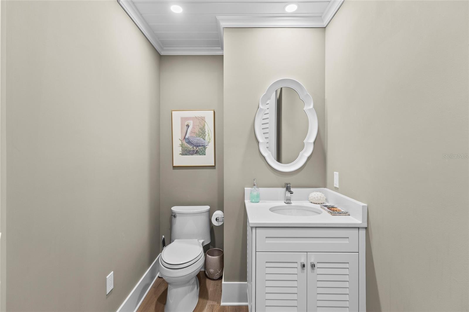 Listing photo id 24 for 7715 Calle Facil