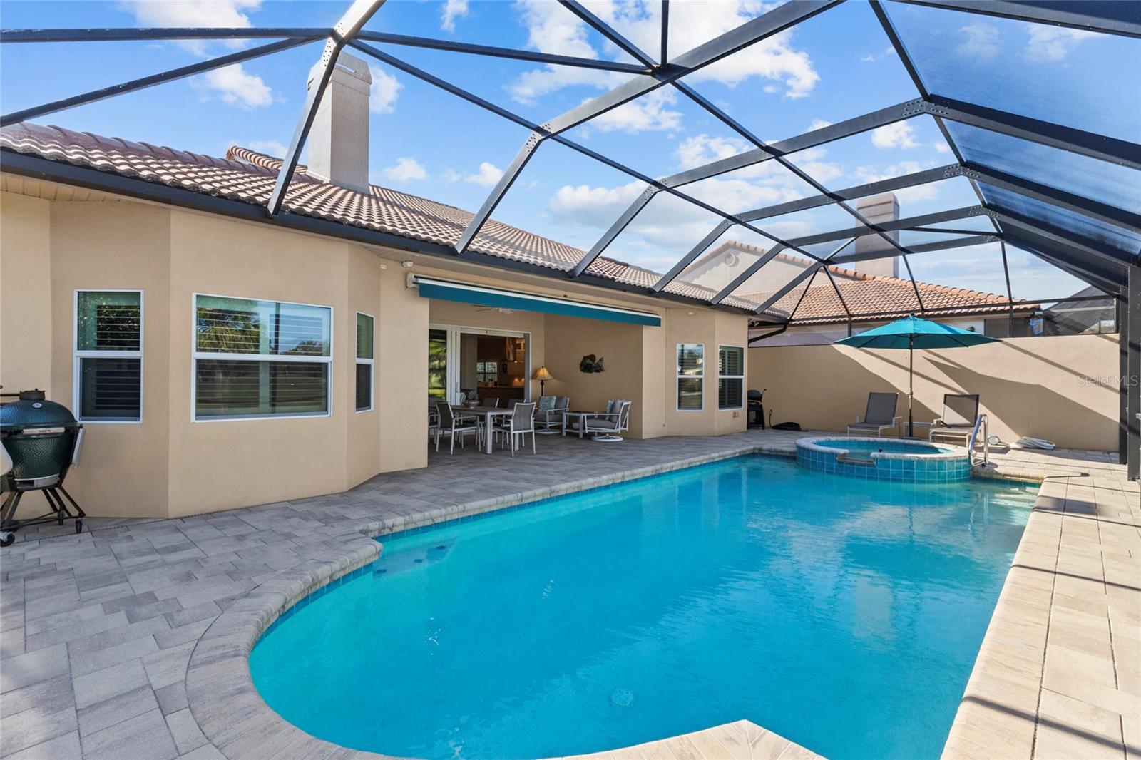 Listing photo id 47 for 7715 Calle Facil