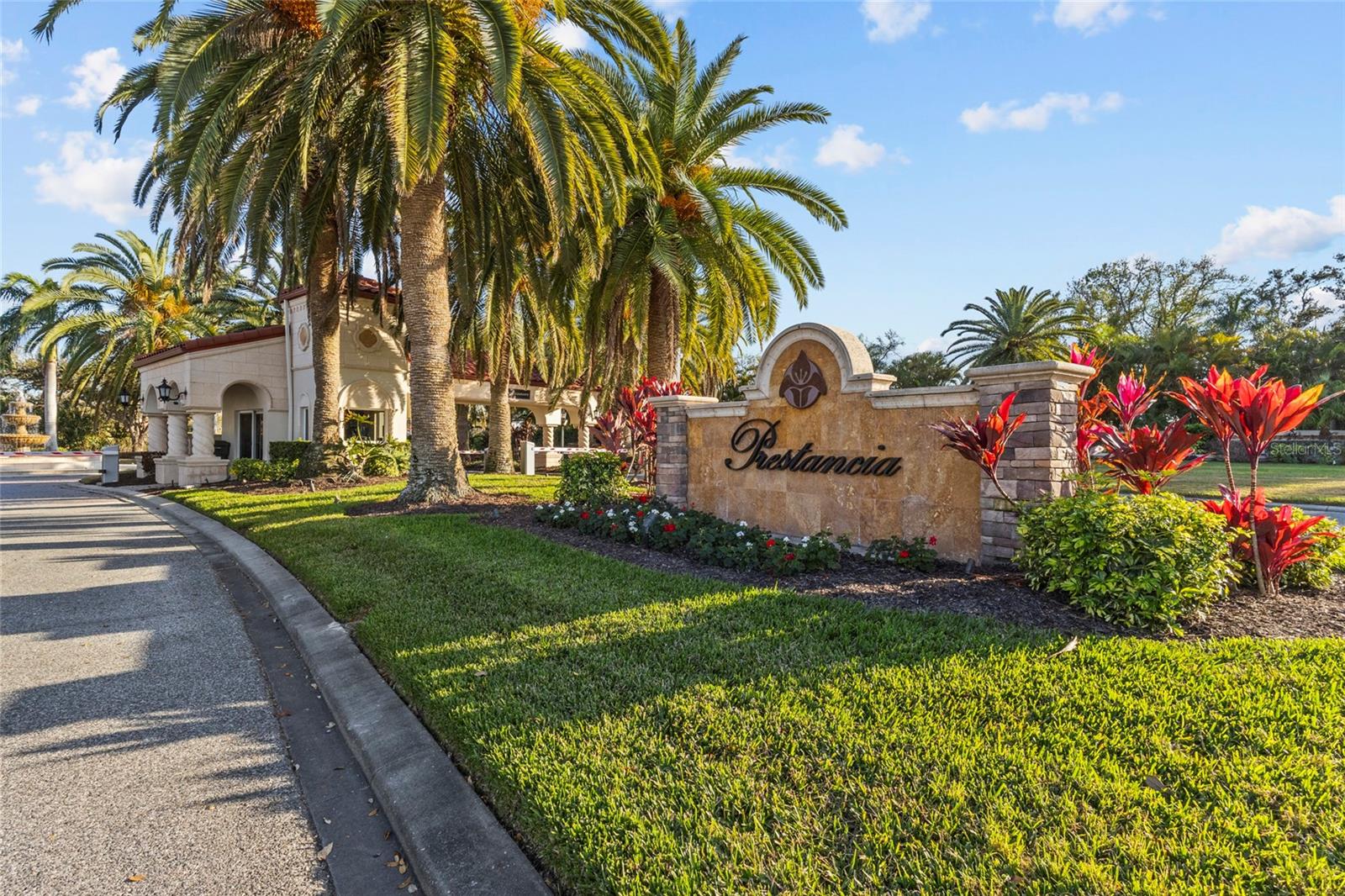 Listing photo id 64 for 7715 Calle Facil