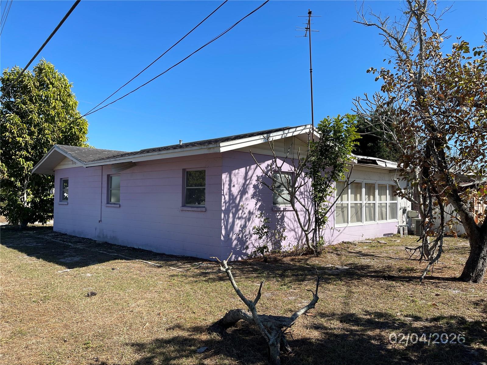 Image 4 of 12 For 1708 Cambridge Drive