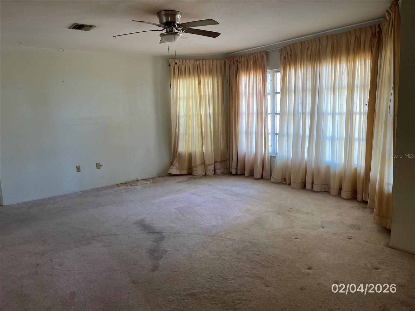 Image 9 of 12 For 1708 Cambridge Drive