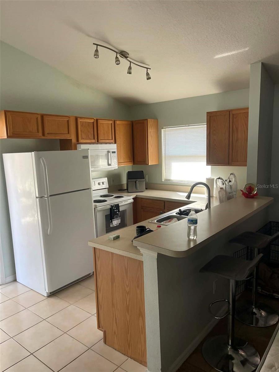 Image 2 of 2 For 11716 Mango Cross Court