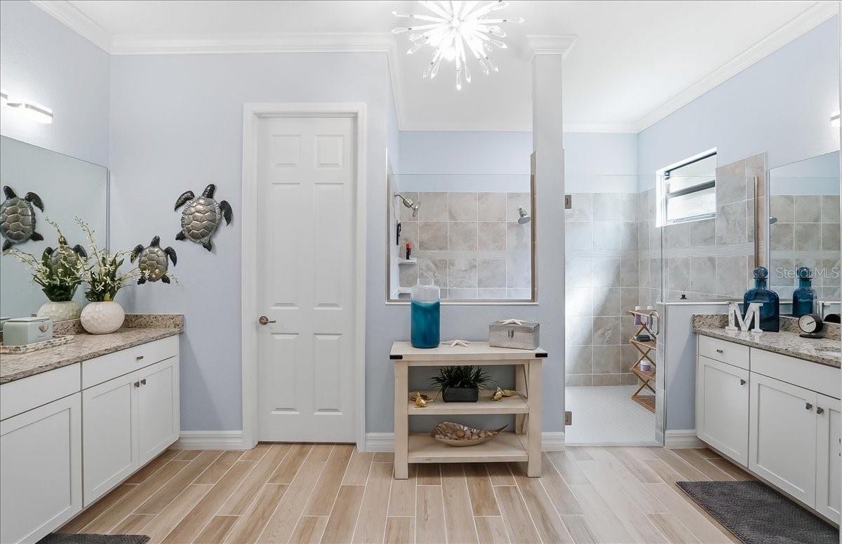 Image 37 of 89 For 10900 Tarflower Drive