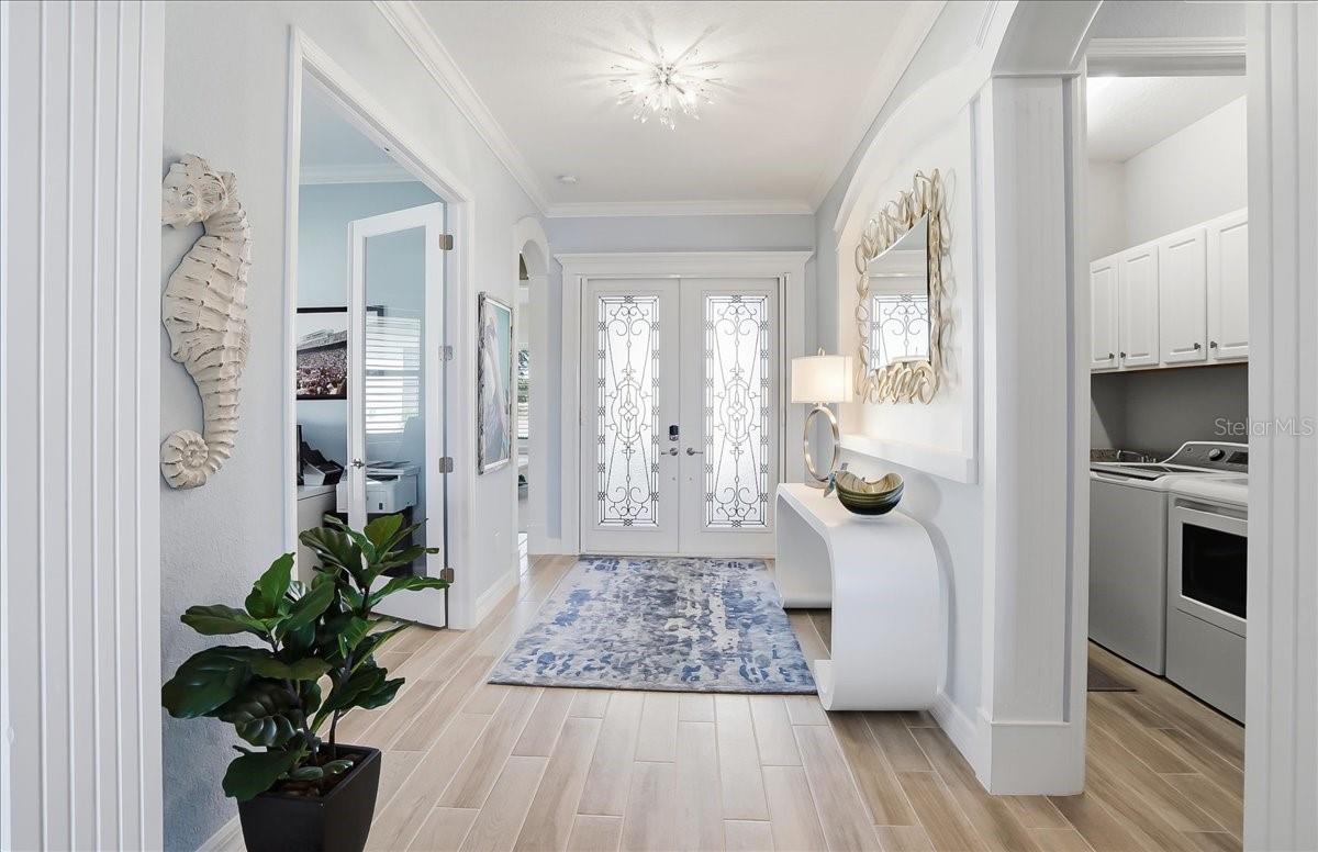 Image 4 of 89 For 10900 Tarflower Drive