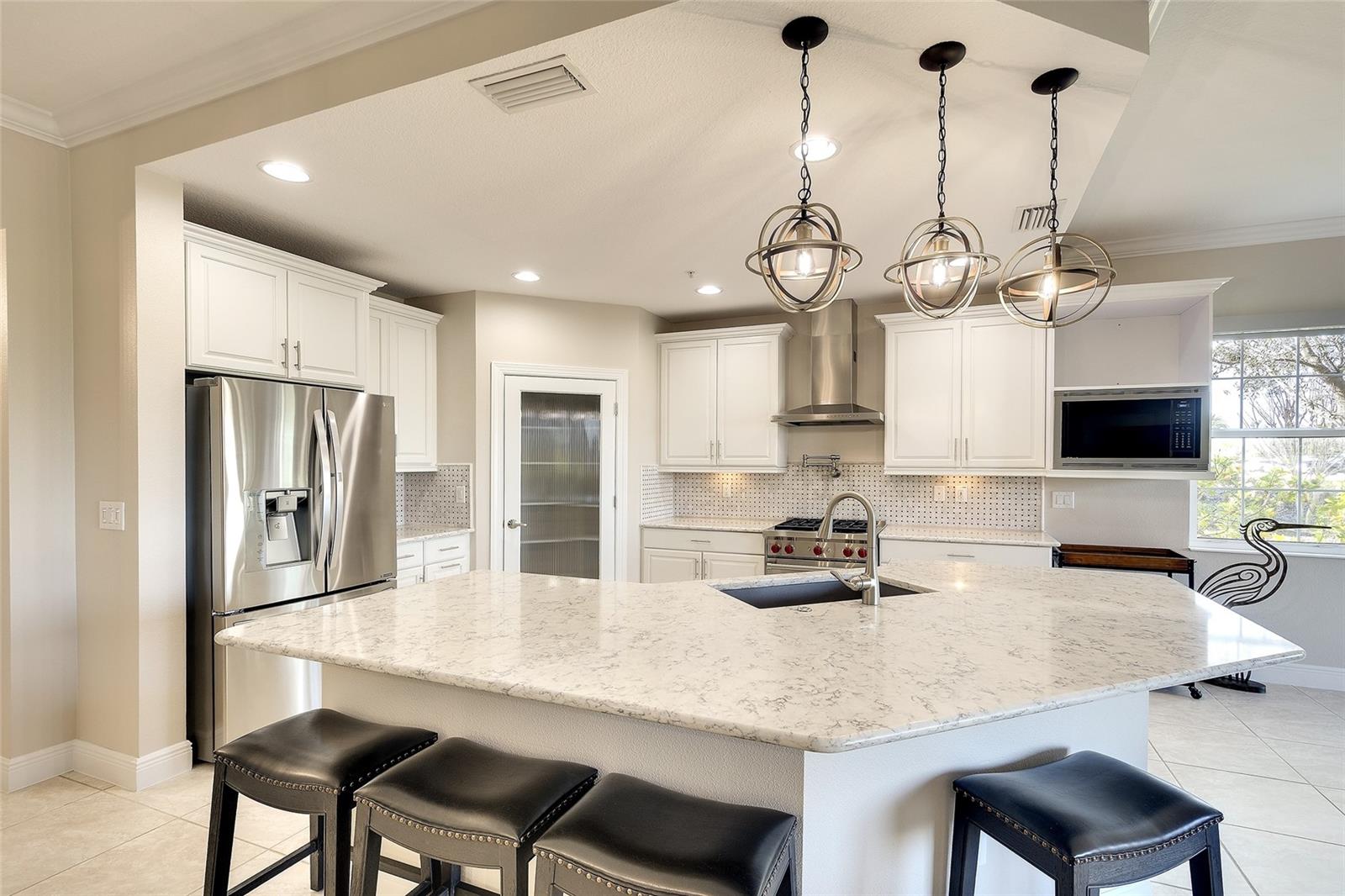 Image 15 of 33 For 7482 Divot Loop 6a