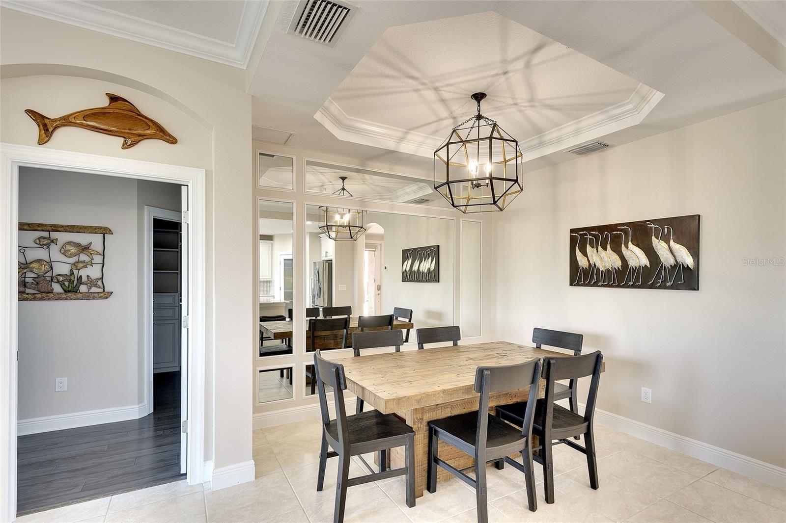 Image 20 of 33 For 7482 Divot Loop 6a