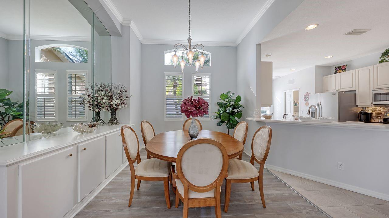 Image 10 of 76 For 7423 Sea Island Lane