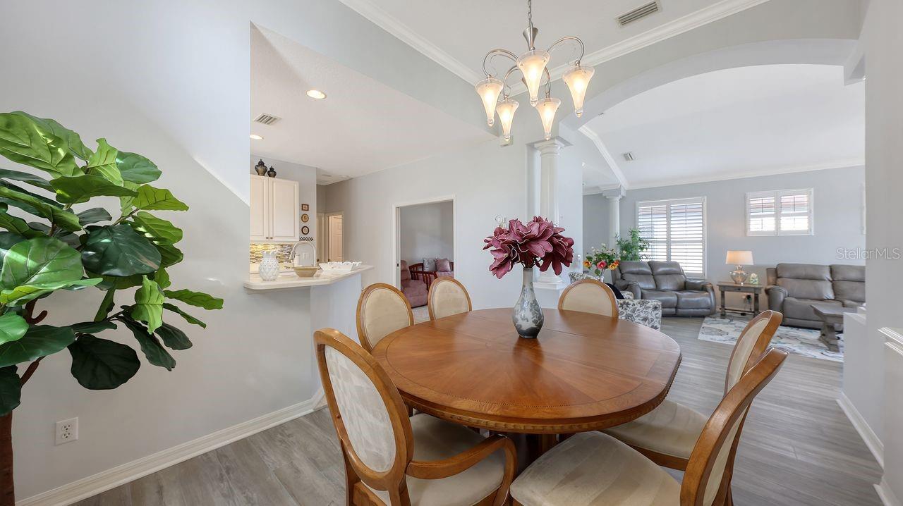 Image 12 of 76 For 7423 Sea Island Lane