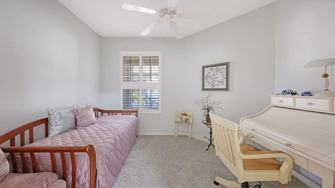 Image 23 of 76 For 7423 Sea Island Lane