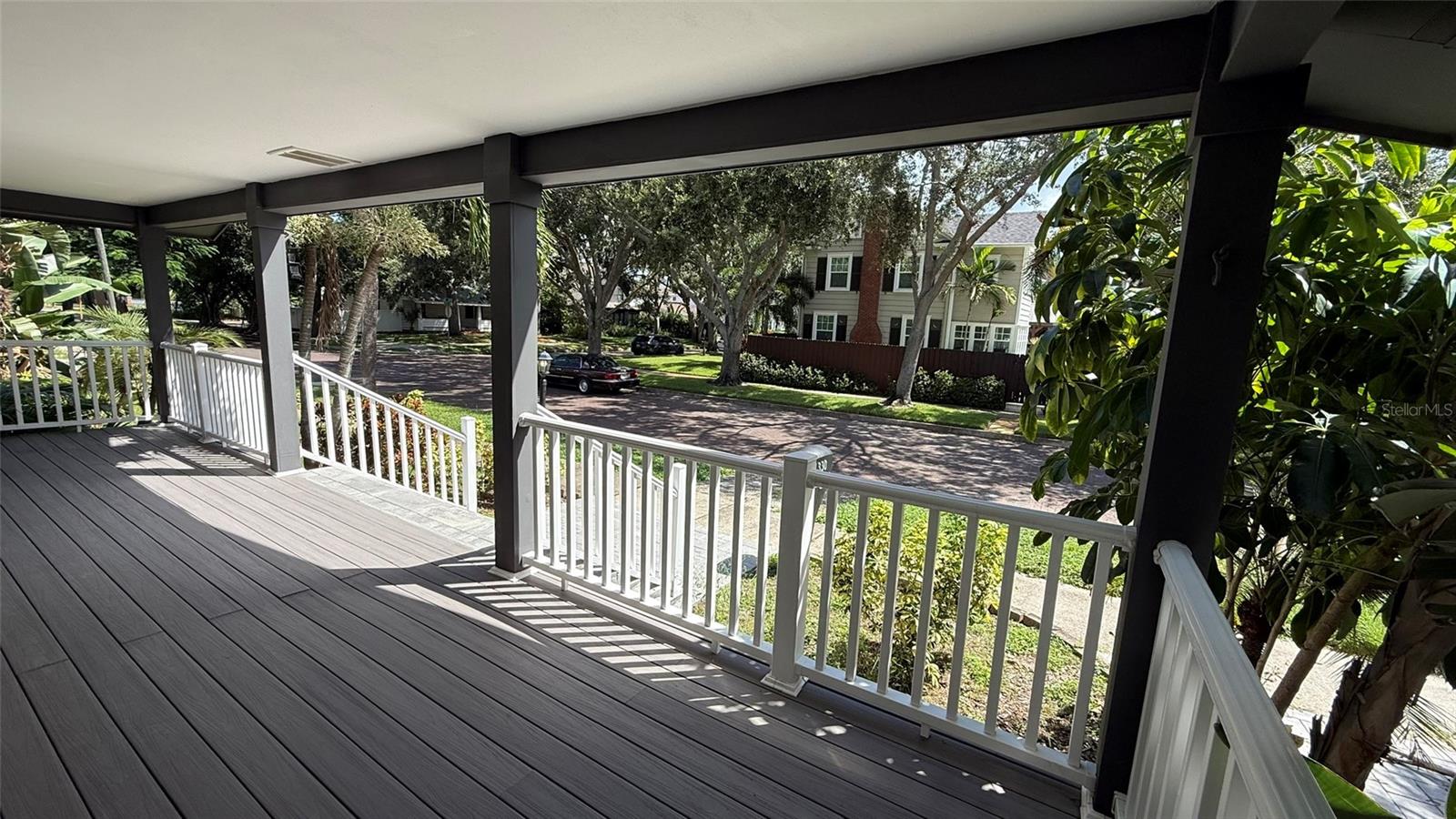 Listing photo id 8 for 1330 Cherry Street Ne