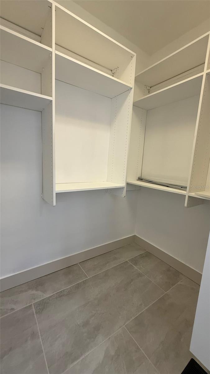 Listing photo id 57 for 1330 Cherry Street Ne