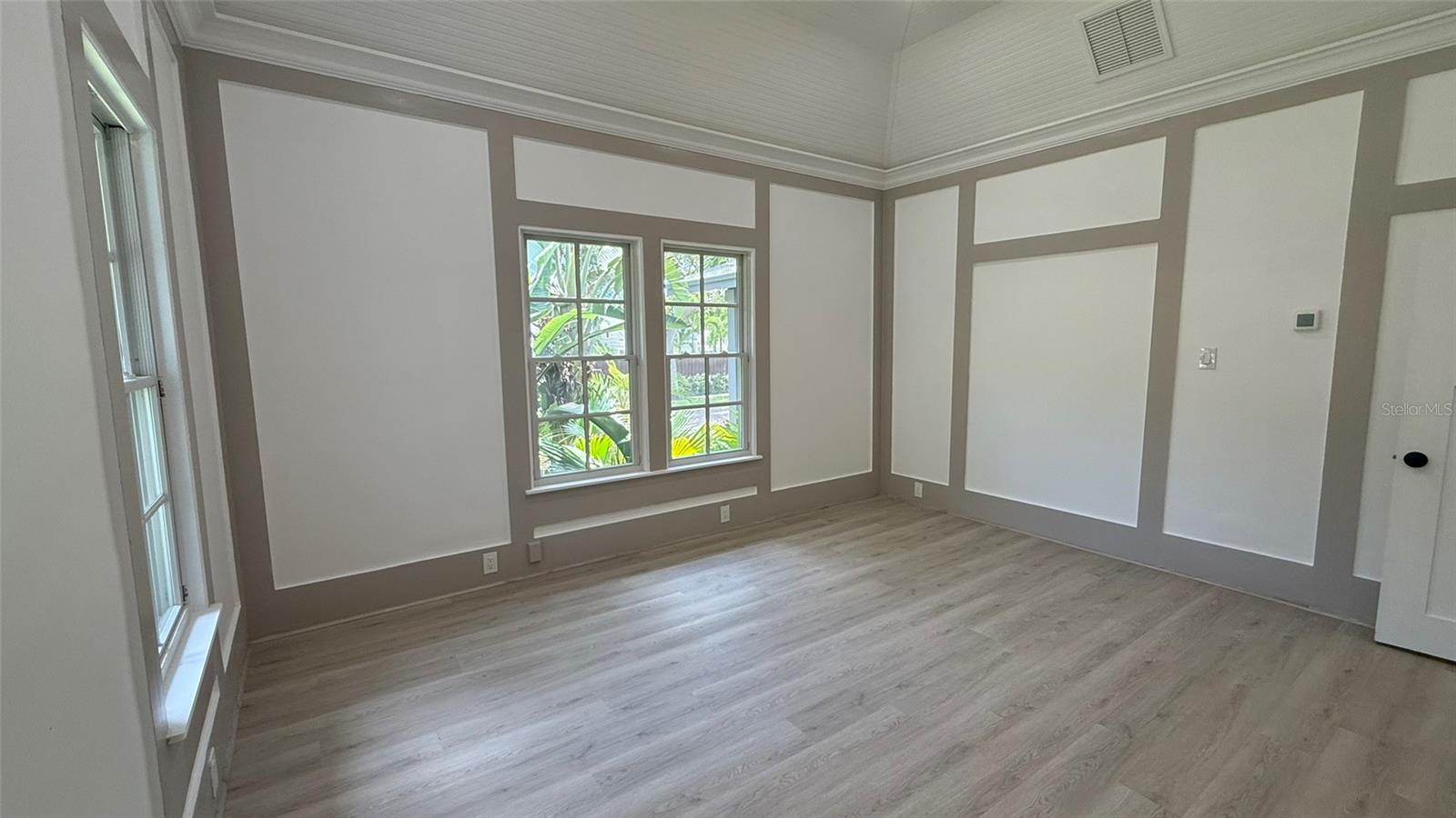 Listing photo id 69 for 1330 Cherry Street Ne