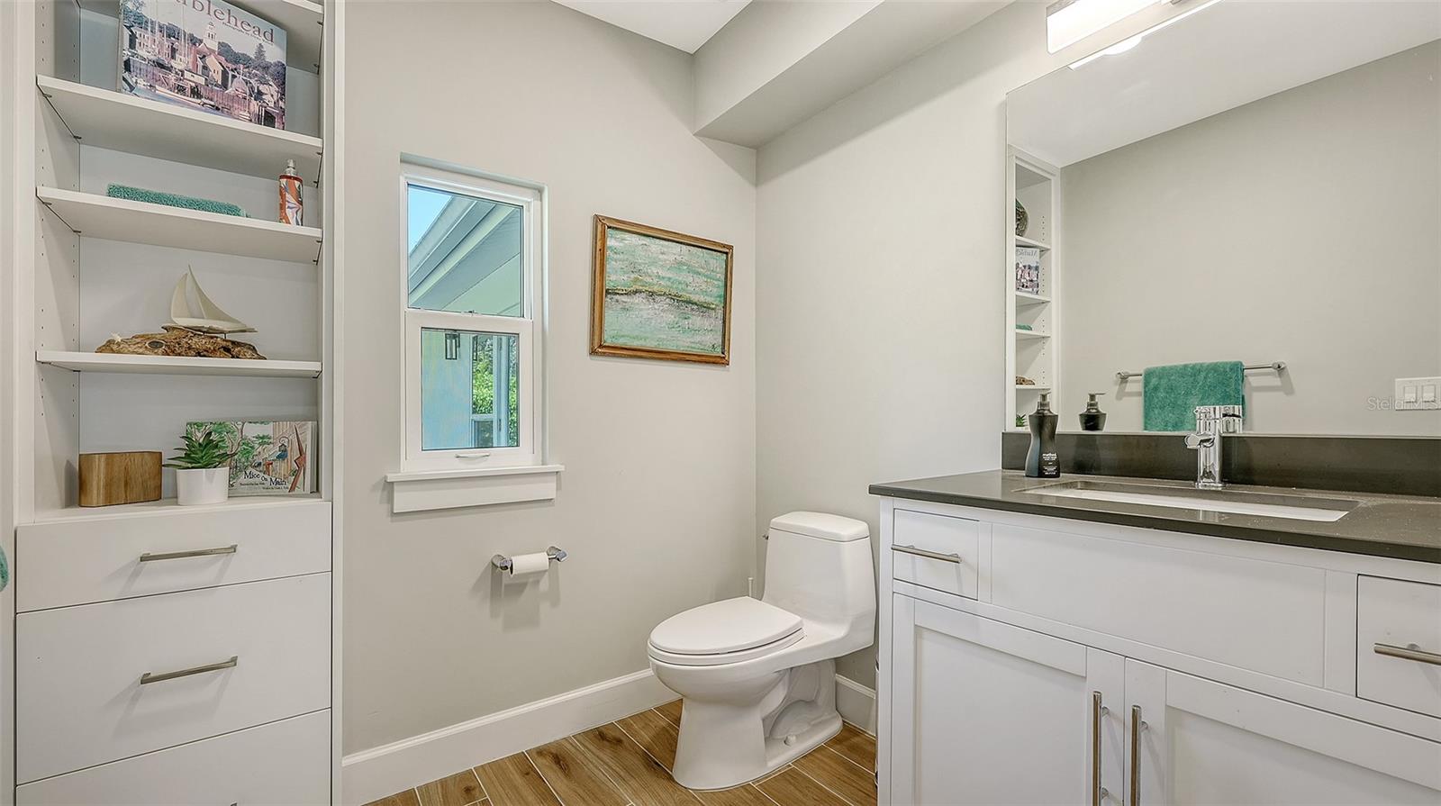 Image 32 of 51 For 1717 Field Road