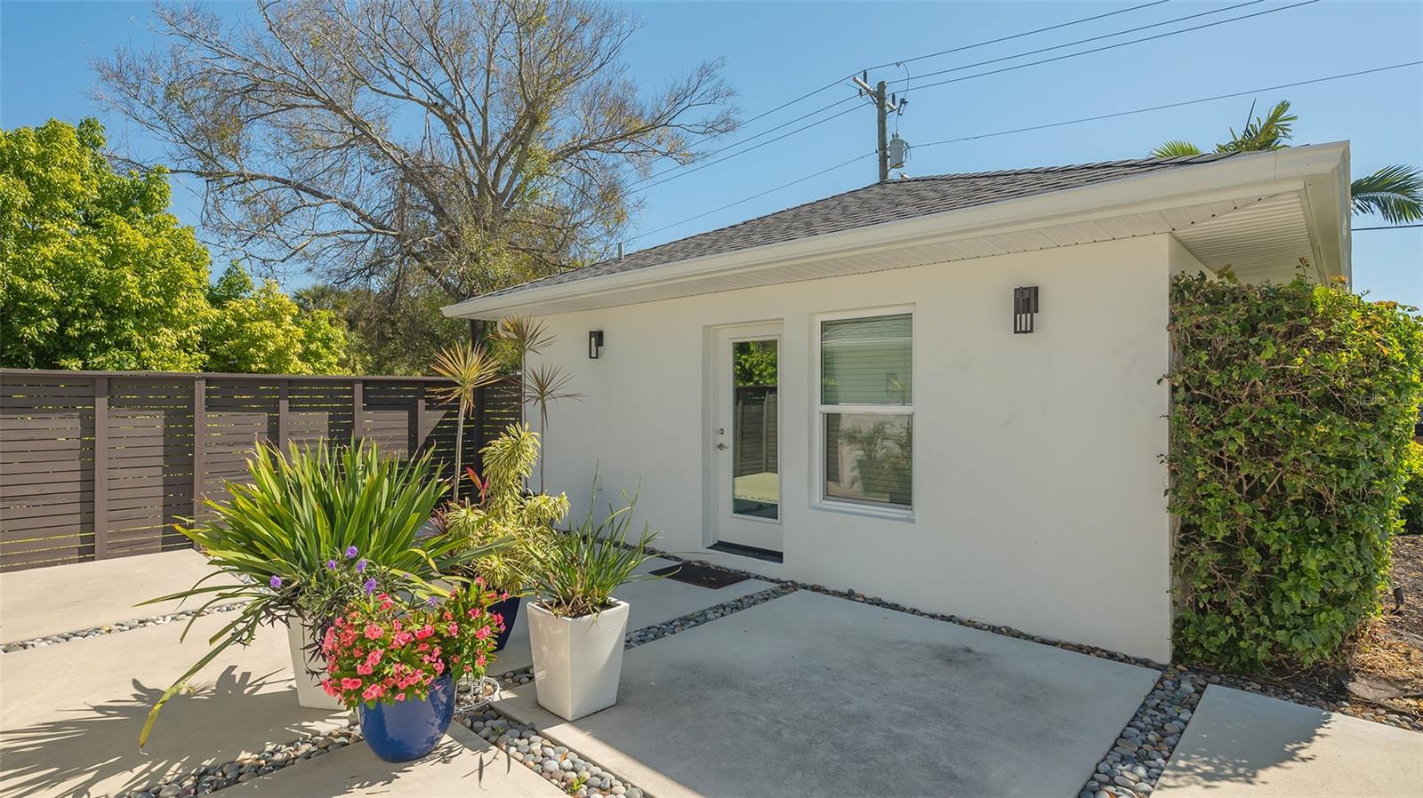 Image 42 of 51 For 1717 Field Road