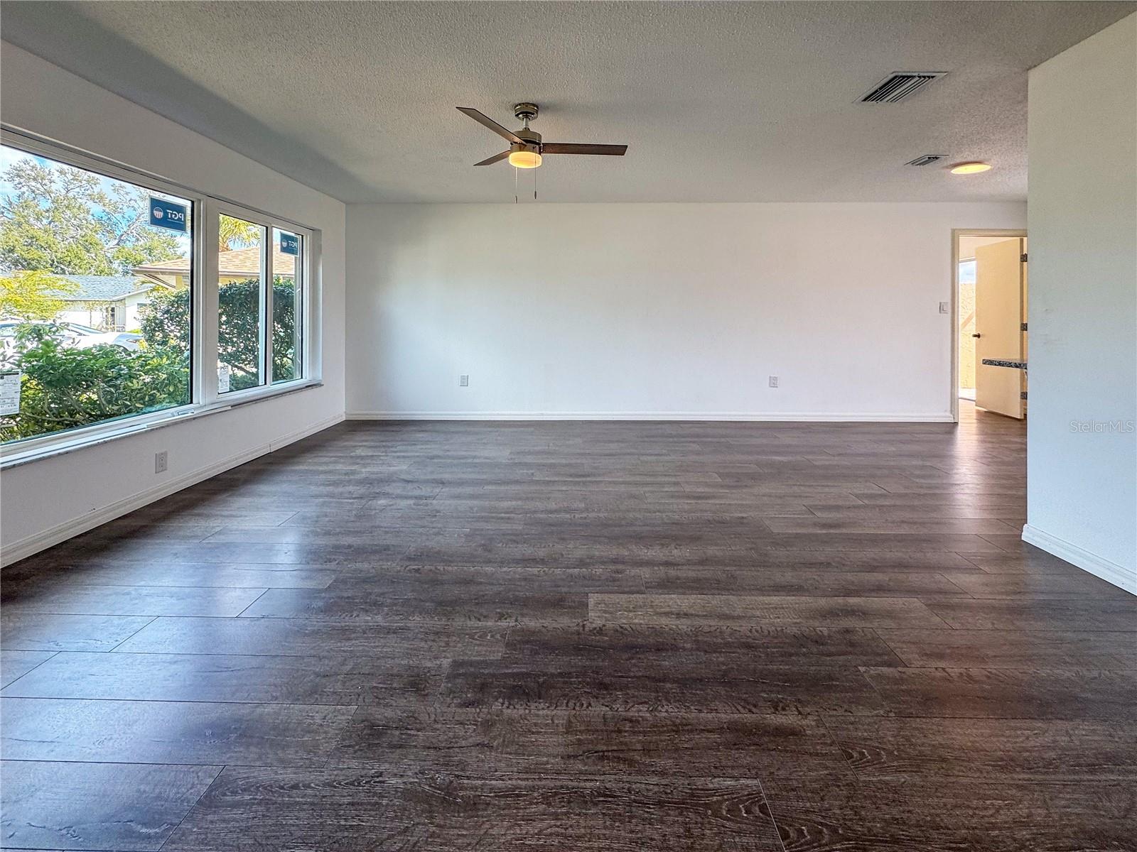 Image 15 of 27 For 1355 Kirkwood Lane