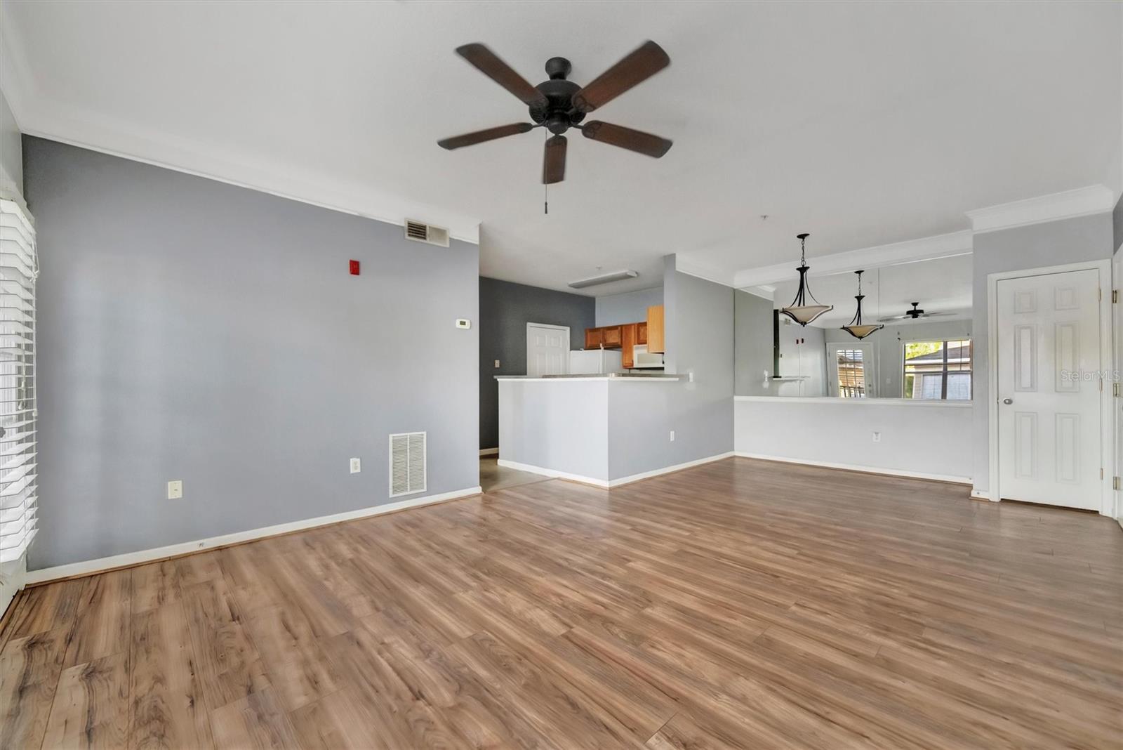 Image 12 of 36 For 4802 51st Street W 1313