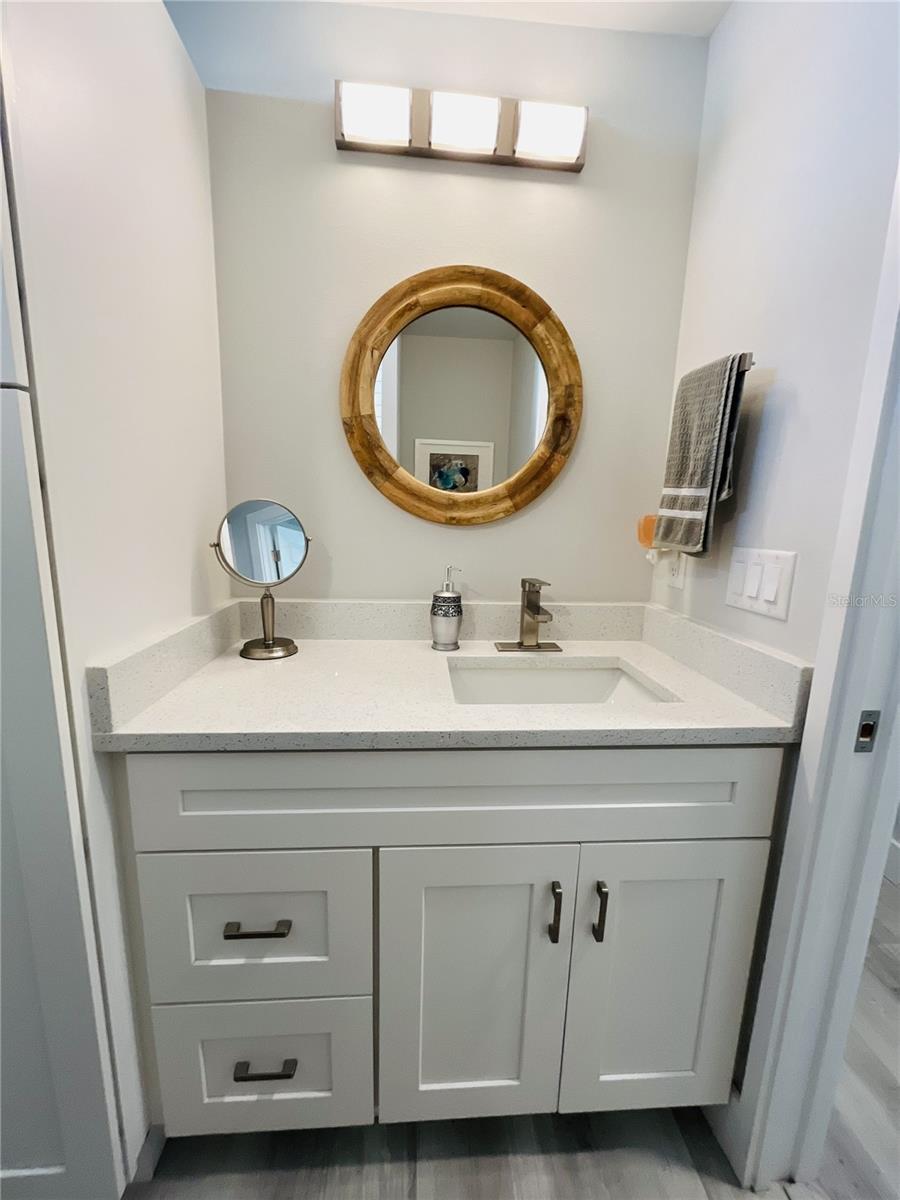 Image 24 of 49 For 6614 New Jersey Street