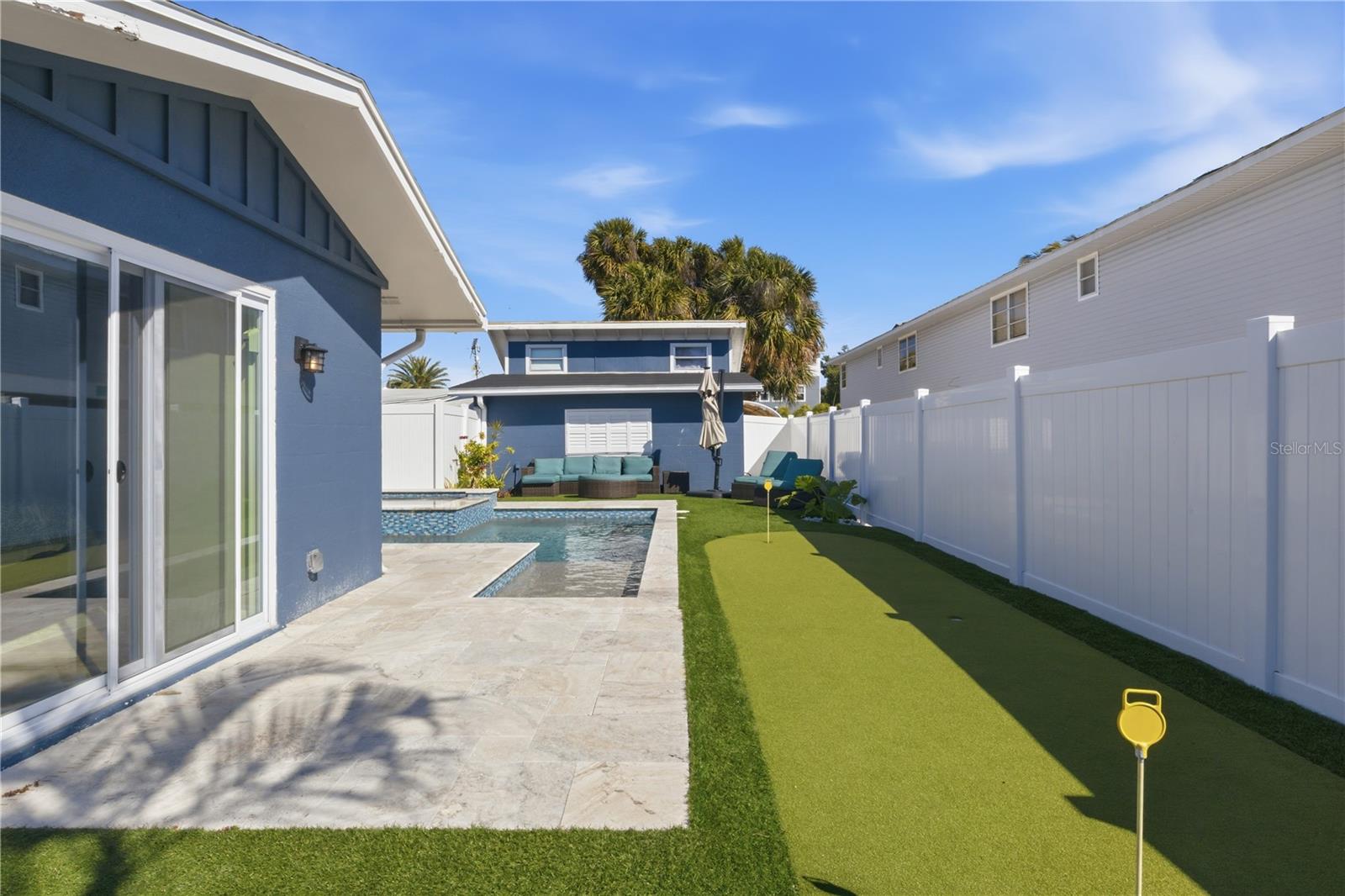 Image 37 of 52 For 205 Haverkos Court