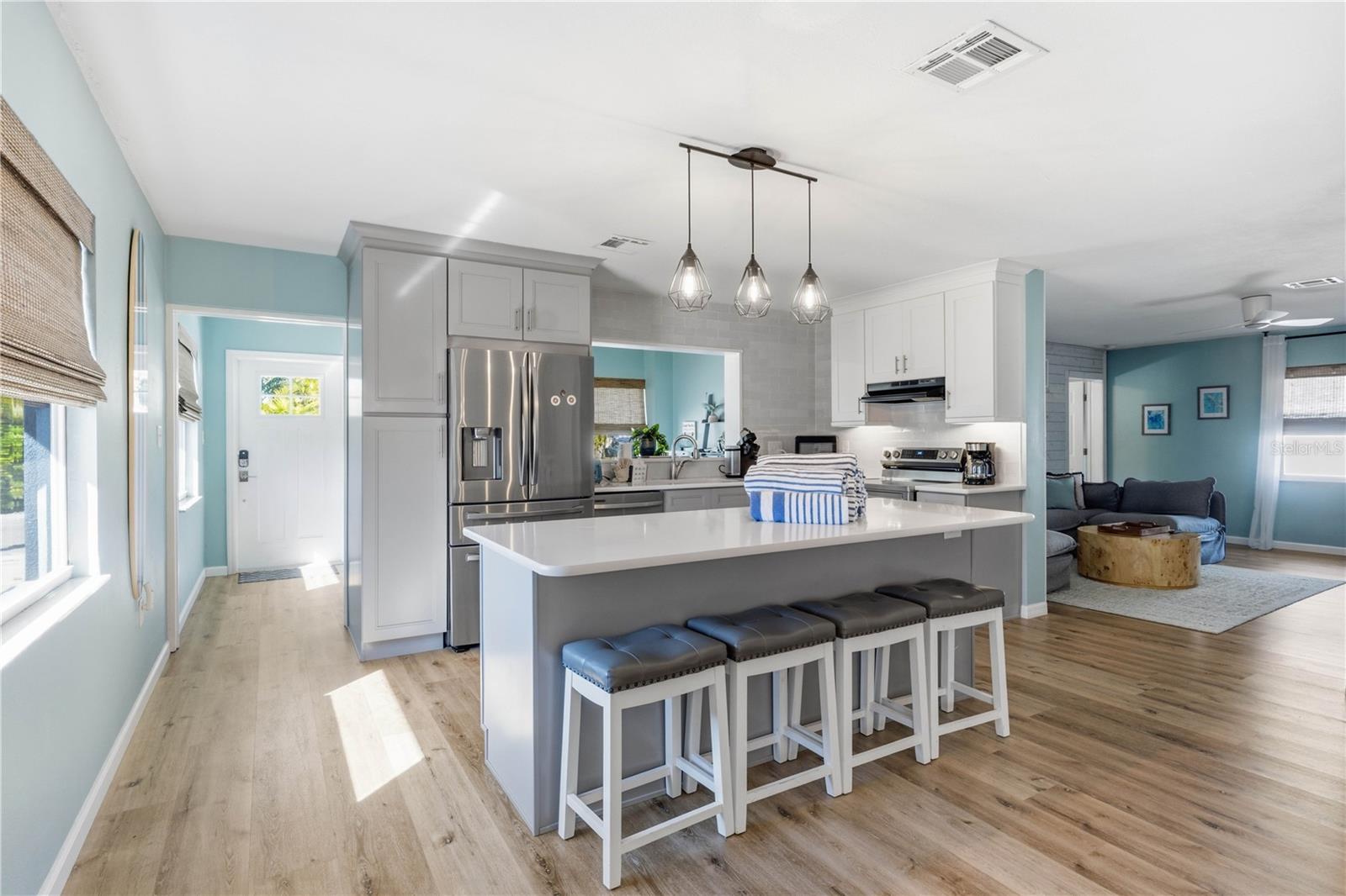 Image 6 of 52 For 205 Haverkos Court