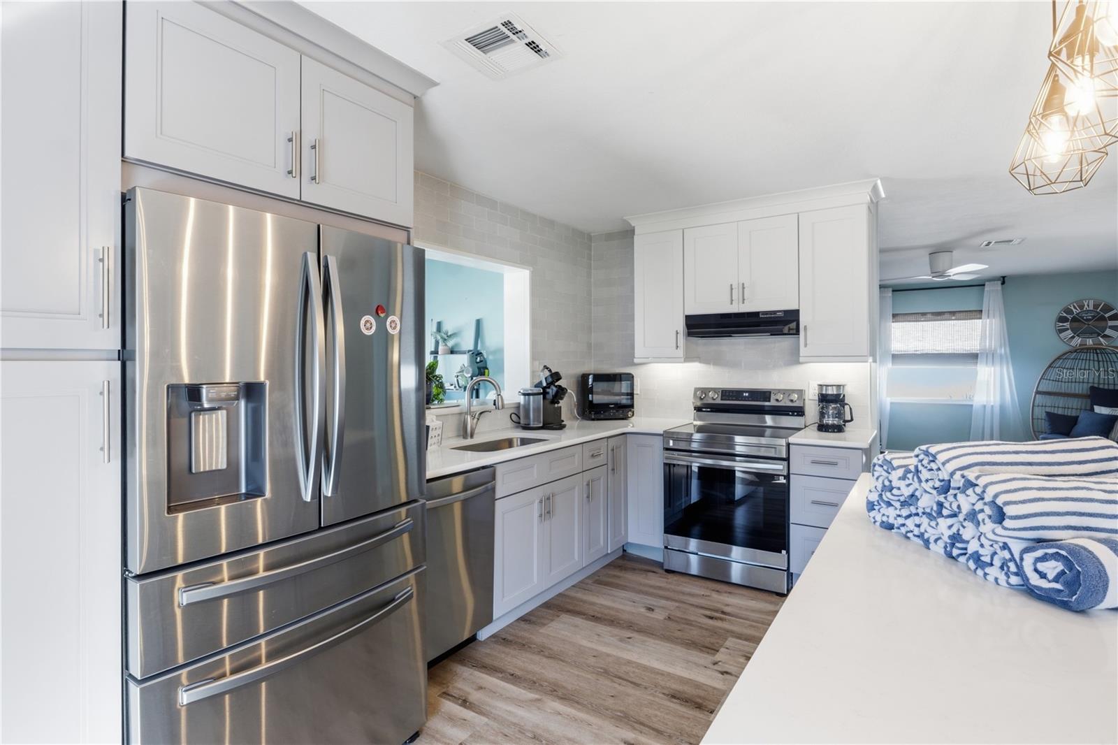 Image 8 of 52 For 205 Haverkos Court