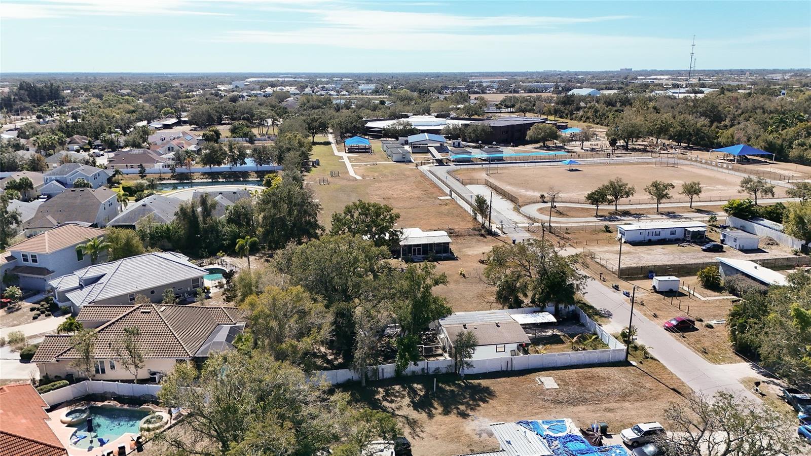 Image 23 of 24 For 4881 Victoria Avenue