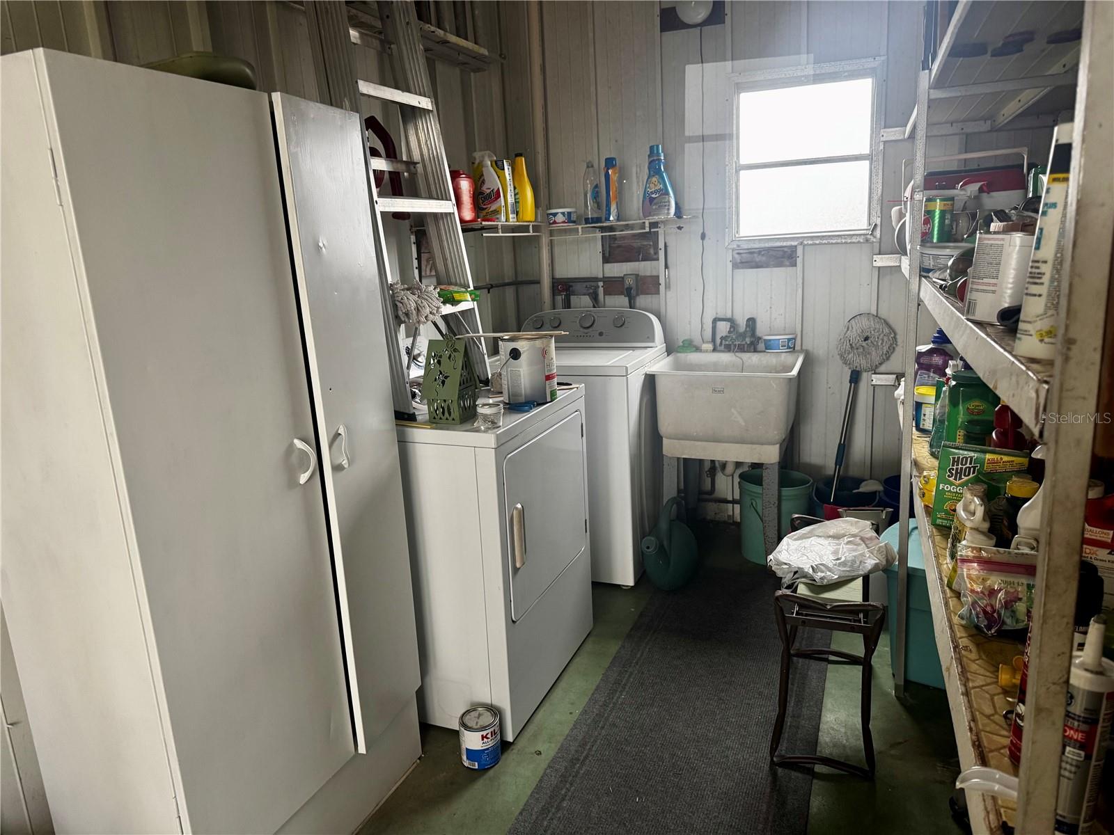 Image 17 of 29 For 5619 Bayshore Road 142