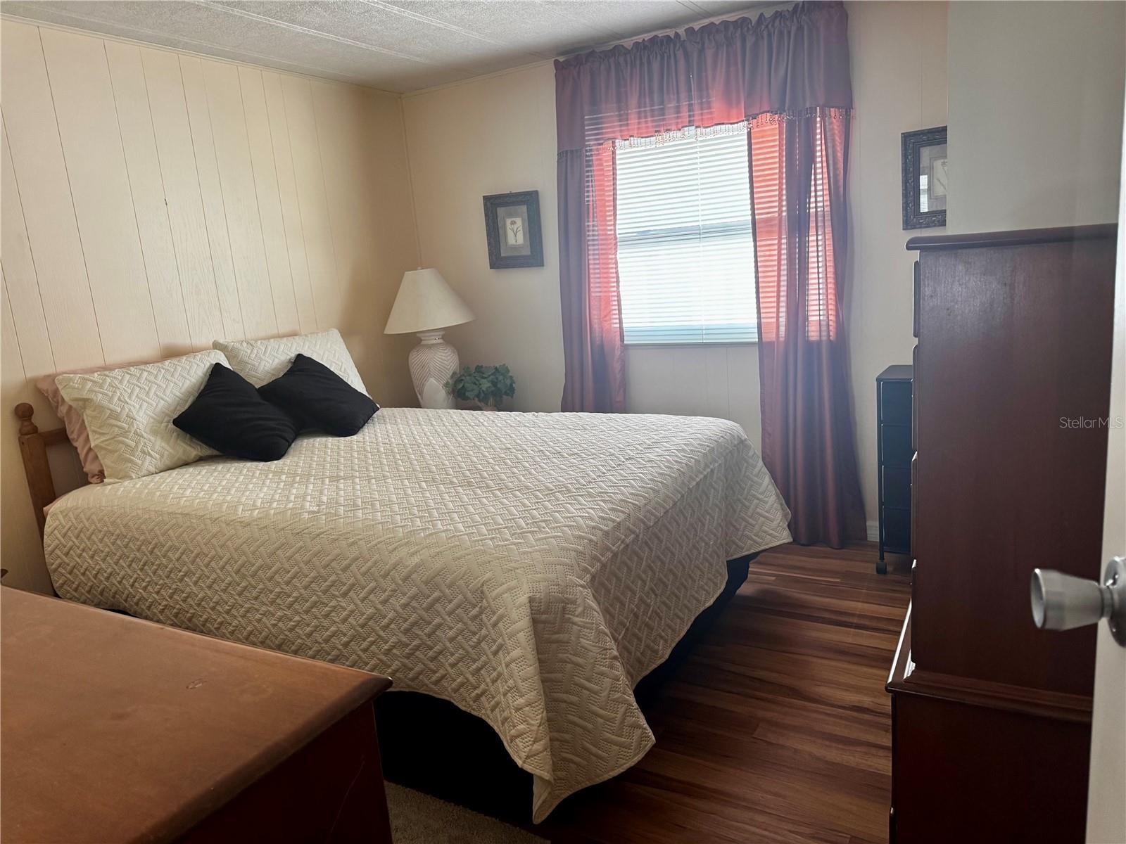 Image 9 of 29 For 5619 Bayshore Road 142