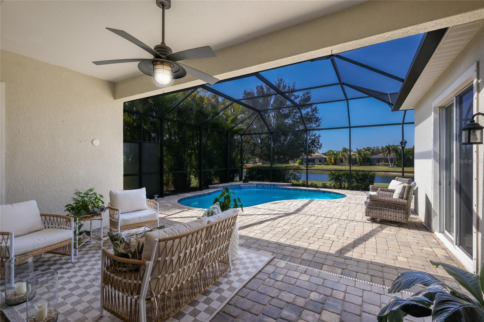 Image 5 of 42 For 14335 Stirling Drive