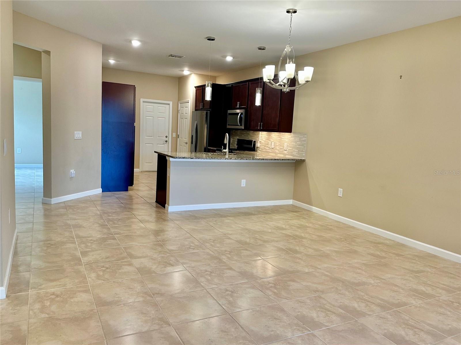 Image 10 of 51 For 17631 Camden Drive