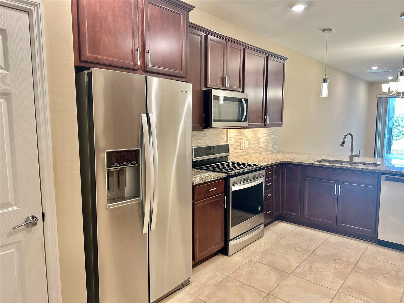 Image 13 of 51 For 17631 Camden Drive