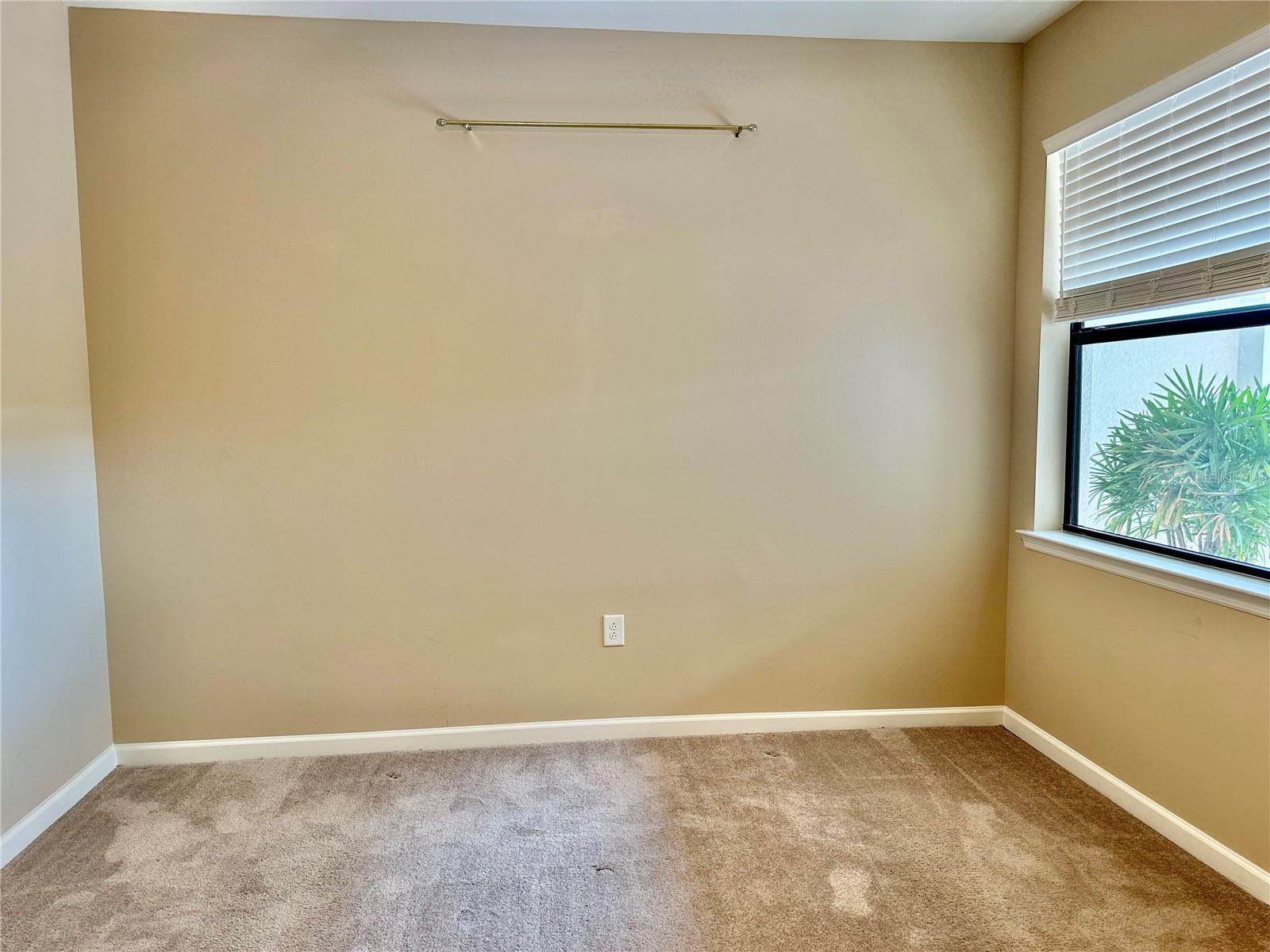 Image 22 of 51 For 17631 Camden Drive