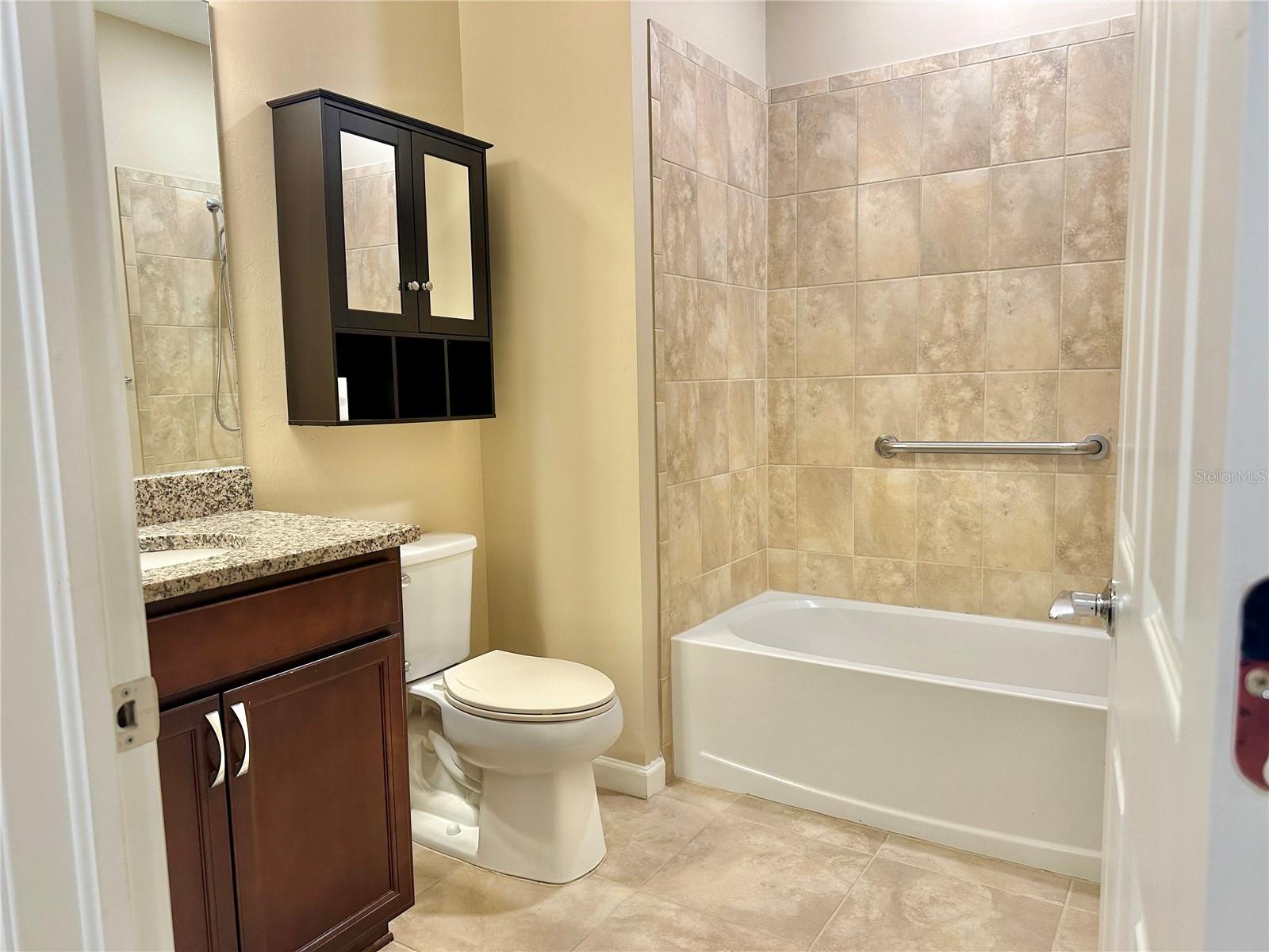 Image 25 of 51 For 17631 Camden Drive