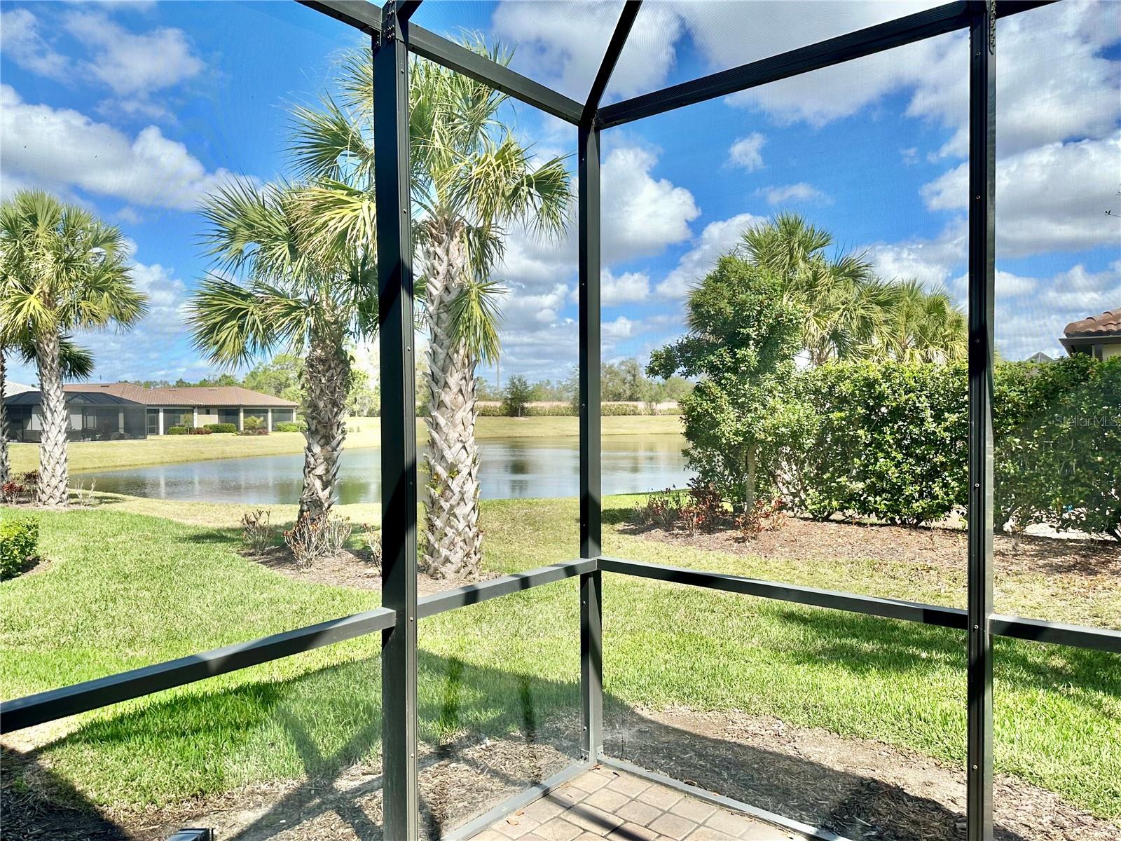 Image 31 of 51 For 17631 Camden Drive