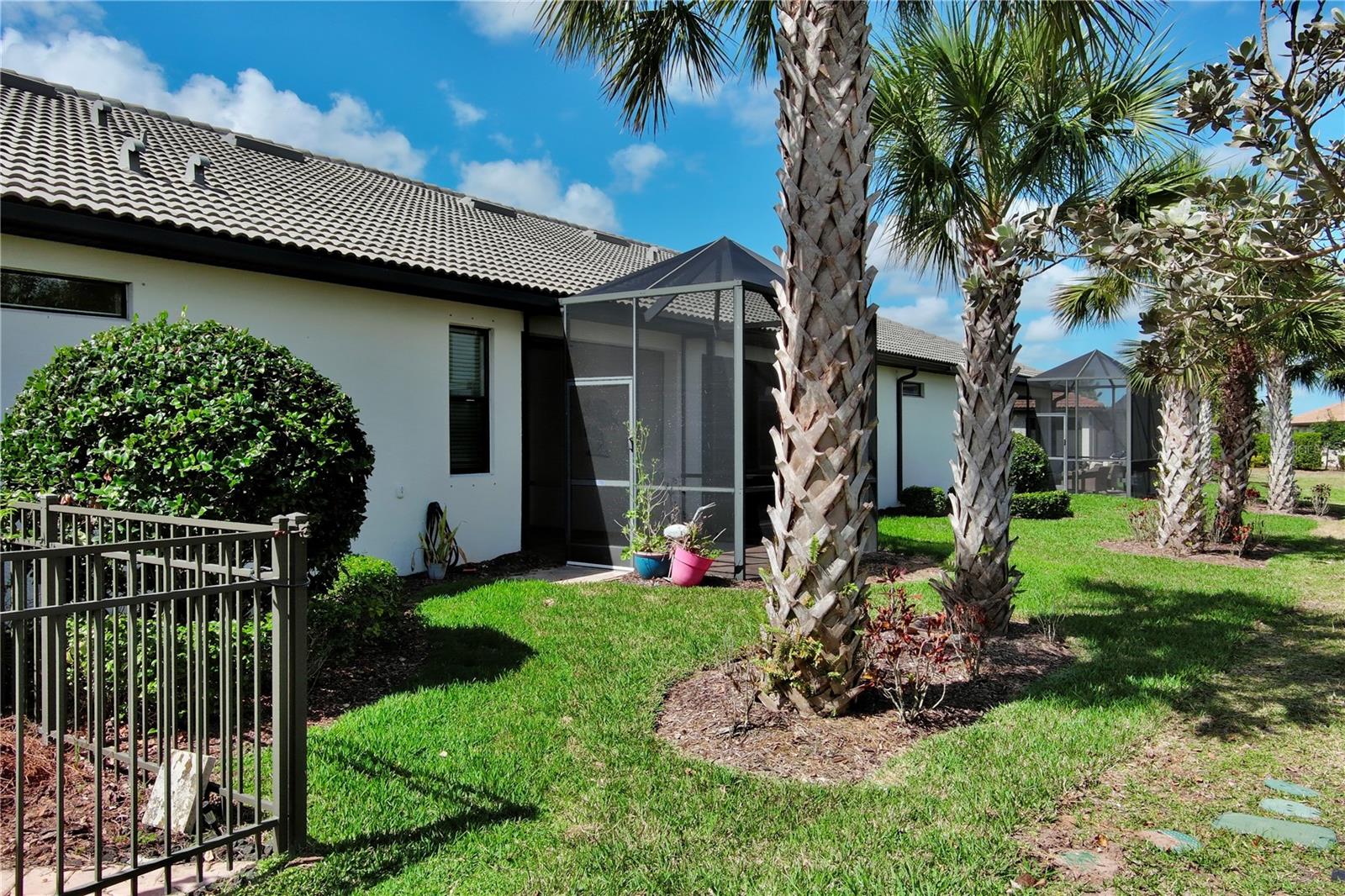 Image 32 of 51 For 17631 Camden Drive